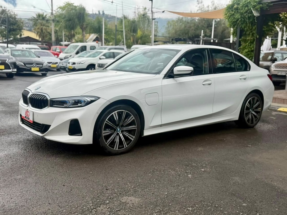 BMW 330 E HIBRIDO 2024 - FULL MOTOR