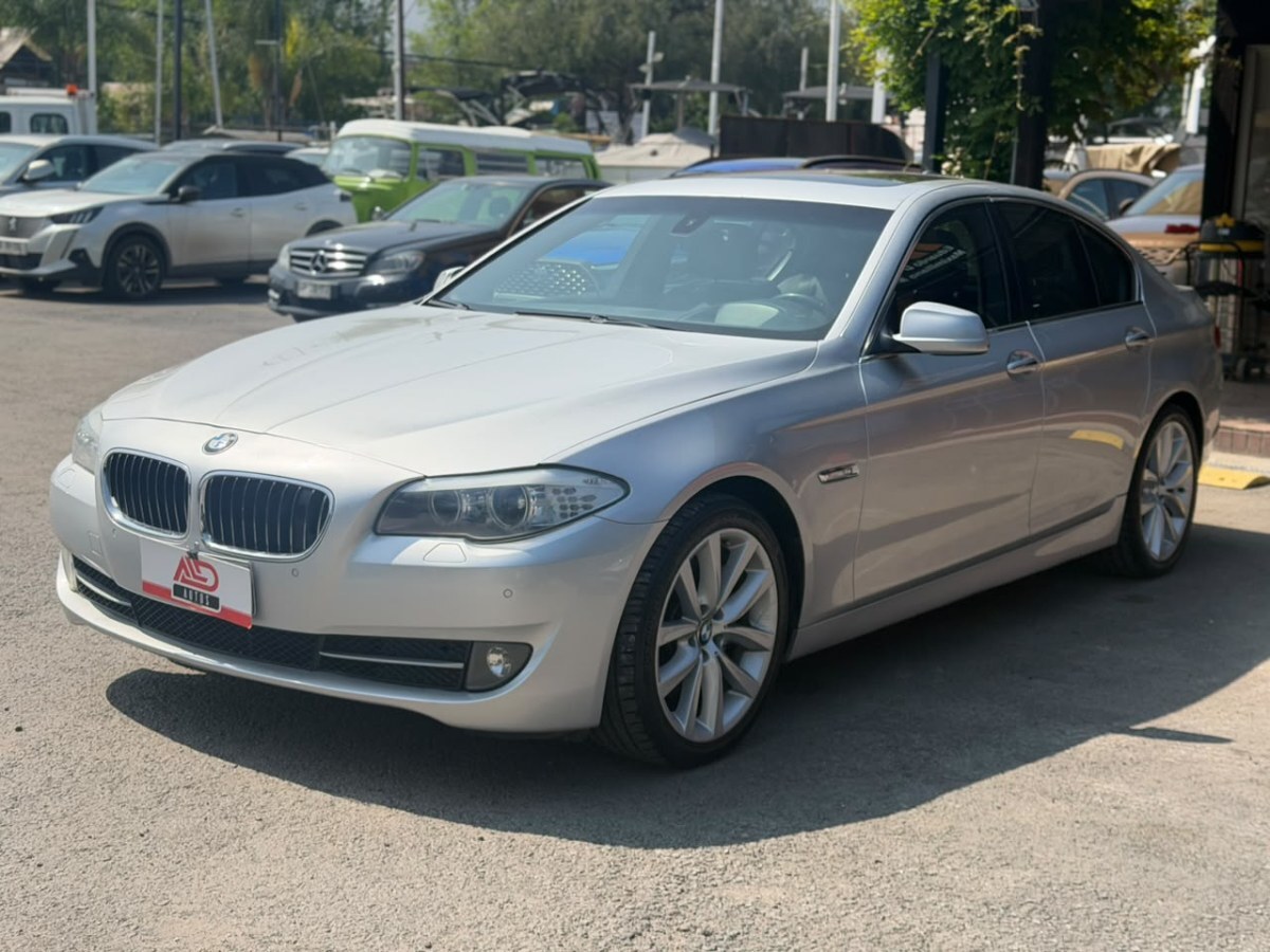 BMW 550 4.4 2011 MANTENIMIENTO AL DIA - FULL MOTOR