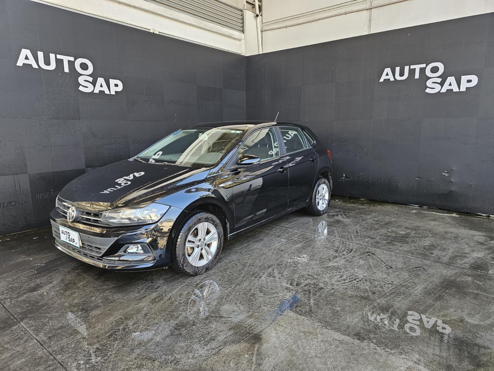 VOLKSWAGEN POLO 1.6 CONFORTLINE MT 2018 SOLO DOS DUEÑOS  - 