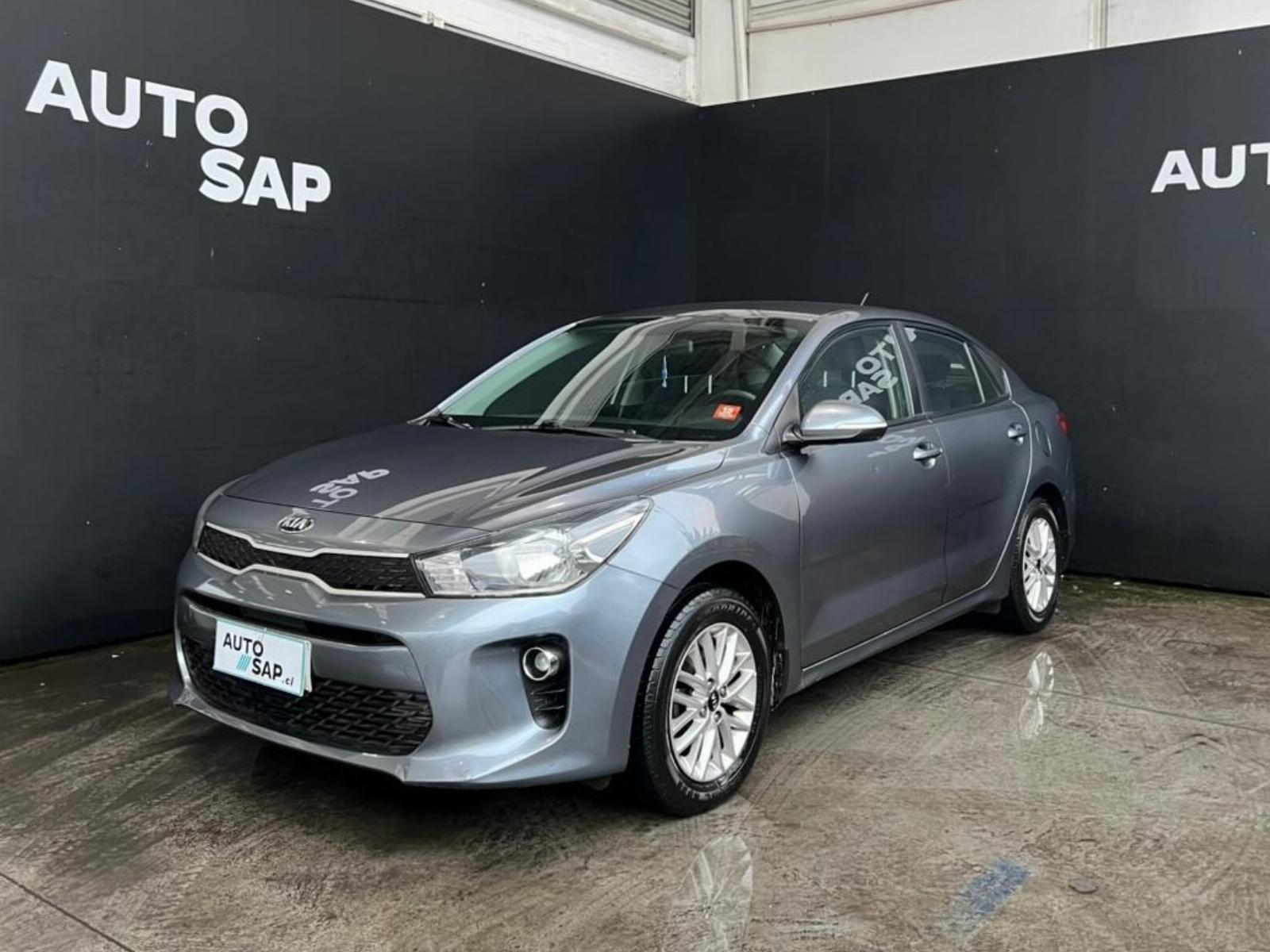 KIA RÍO 4 LX 1.4 6MT 2019 EXCELENTE ESTADO - FULL MOTOR