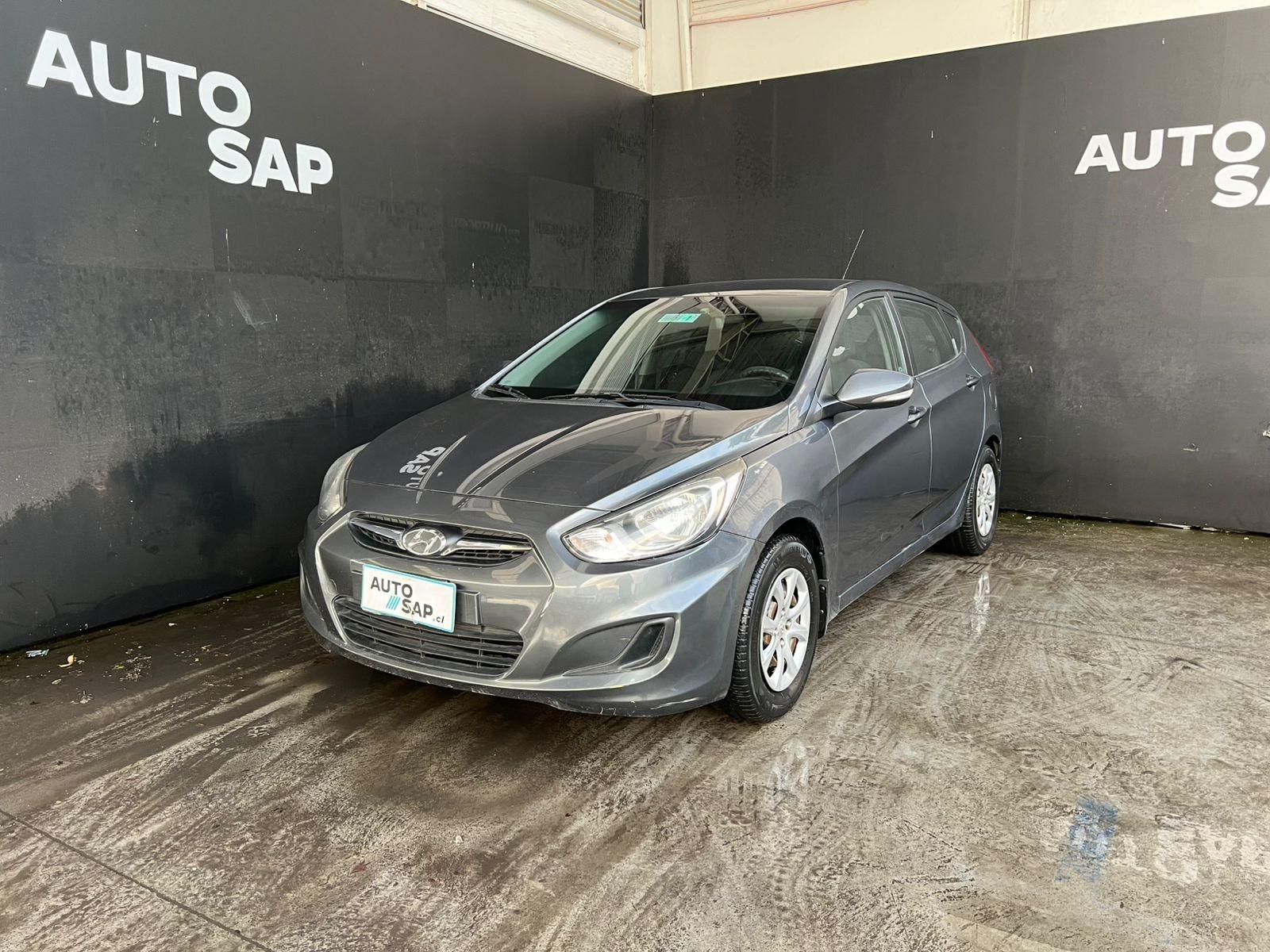 HYUNDAI ACCENT 1.4 GLS MT 2012 DOS DUEÑOS , EXCELENTE ESTADO - FULL MOTOR