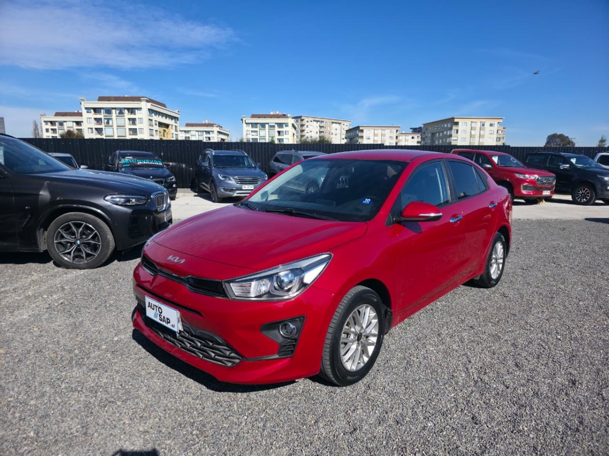 KIA RÍO 4 EX 1.4L 6MT RI FULL 2023 EXCELENTE ESTADO, SIN DETALLES - FULL MOTOR