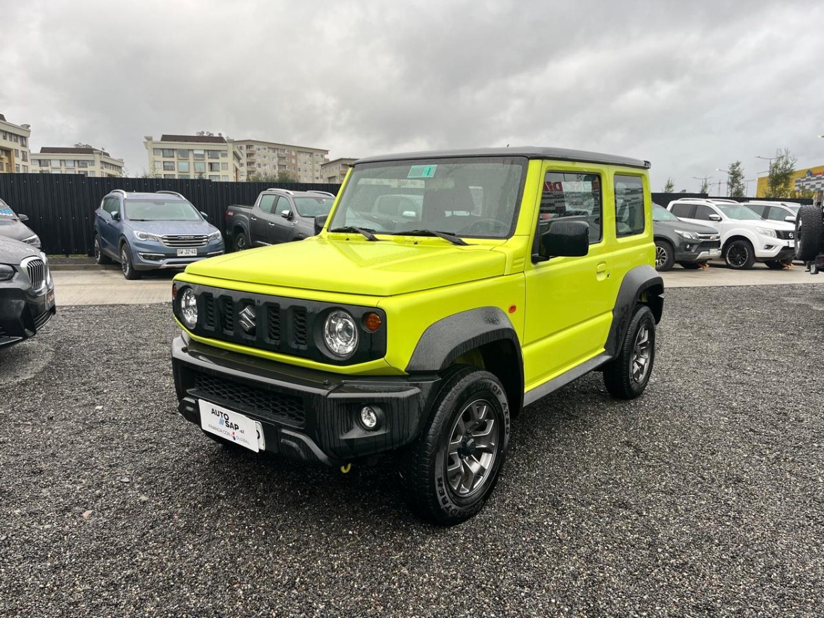 SUZUKI JIMNY GLX 4X4 1.5 MT 2020 EXCELENTE ESTADO - FULL MOTOR