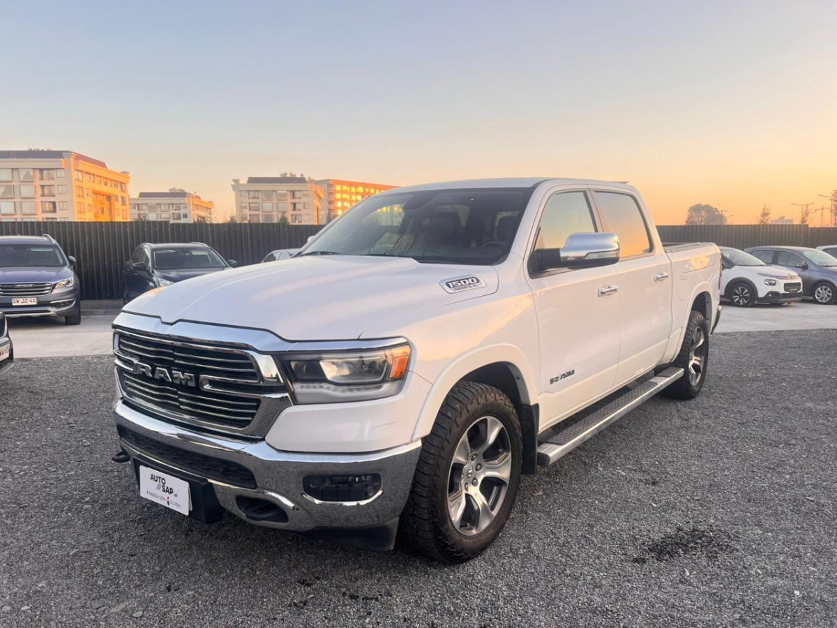 RAM 1500 LARAMIE DCAB 4X4 5,7 AUT 2020 UNICO DUEÑO, EXCELENTE ESTADO - FULL MOTOR