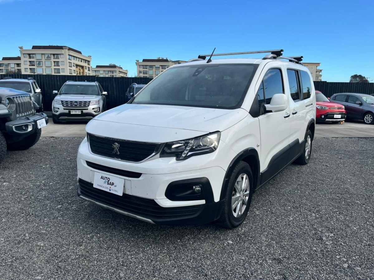 PEUGEOT RIFTER RIFTER ALLURE BLUEHDI 1.6 MT 2020 EXCELENTE ESTADO - FULL MOTOR