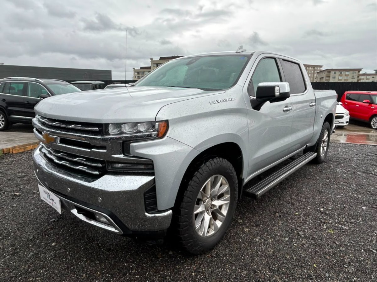 CHEVROLET SILVERADO CC DCAB 4X4 5.3 AUT 2021 UNICO DUEÑO, EXCELENTE ESTADO - AUTOSAP