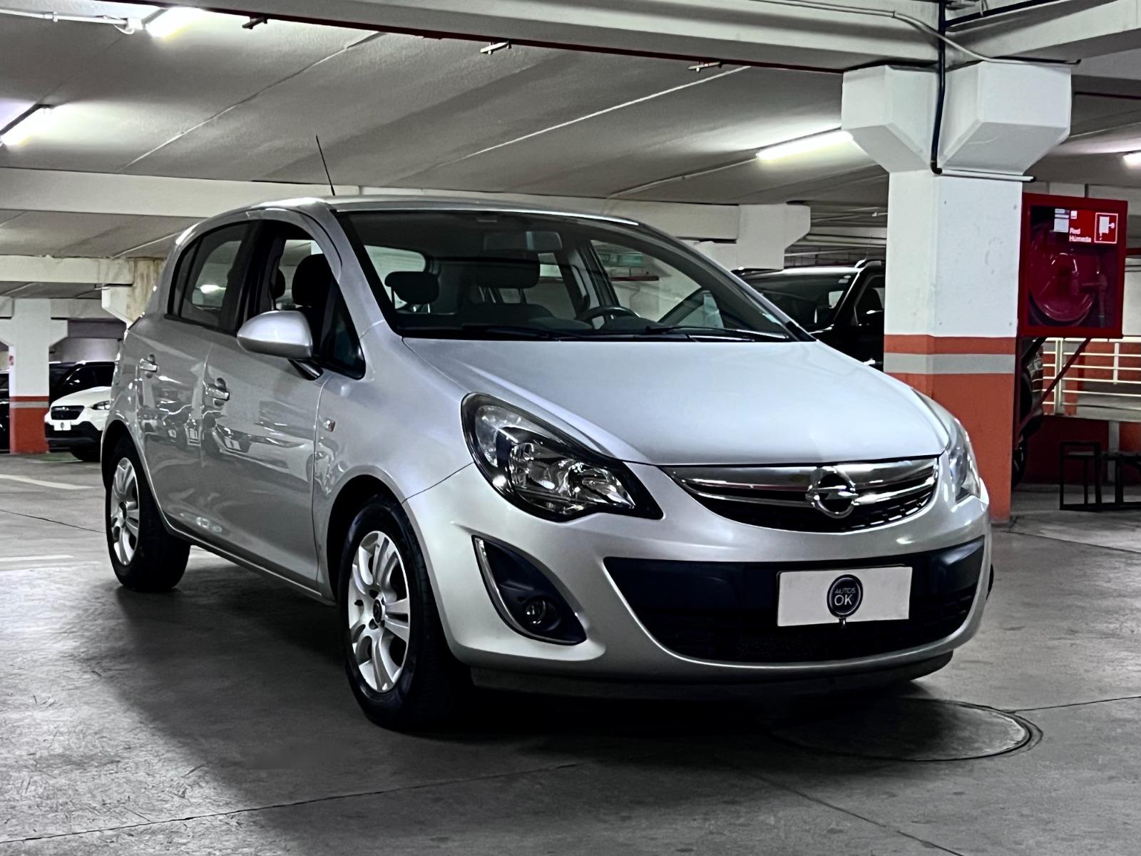 OPEL CORSA 1.4 ENJOY MT 2015 UN DUEÑO MANTENIMIENTO EN LA MARCA - FULL MOTOR
