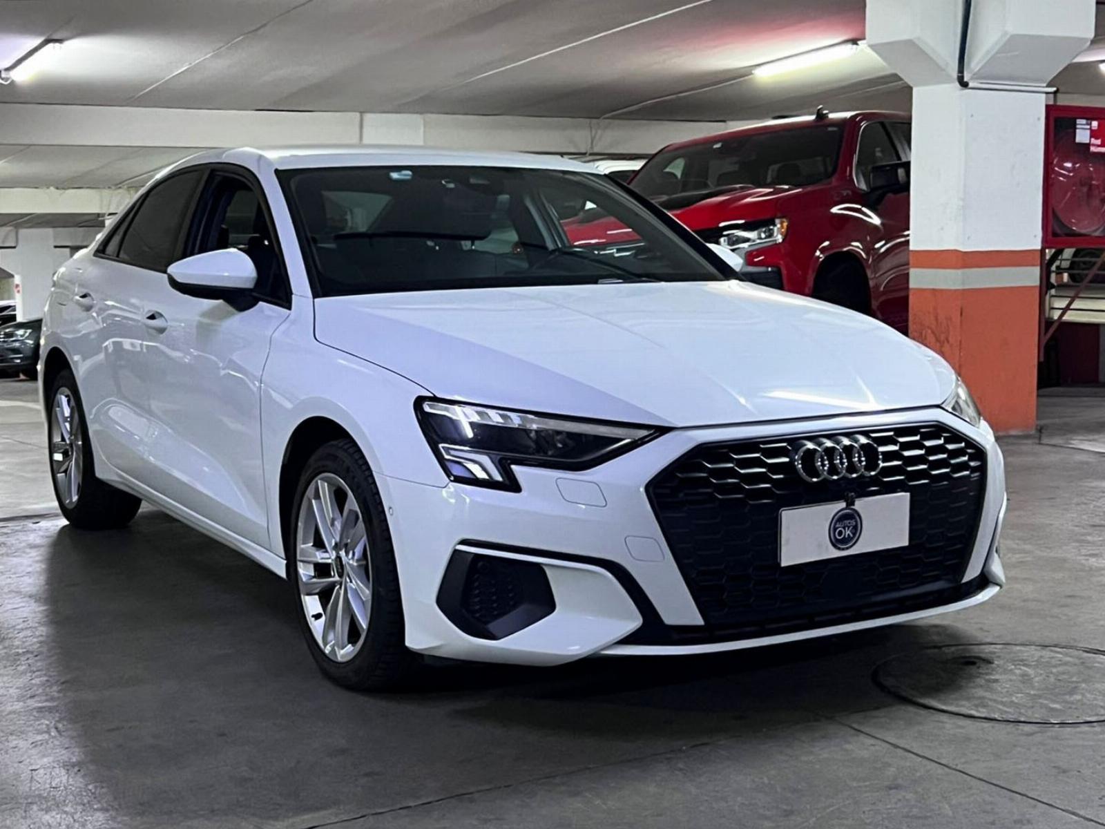 AUDI A3 SEDAN 3.5 TFSI 1.4 T 2024 MANTENIMIENTO EN LA MARCA UN DUEÑO - FULL MOTOR