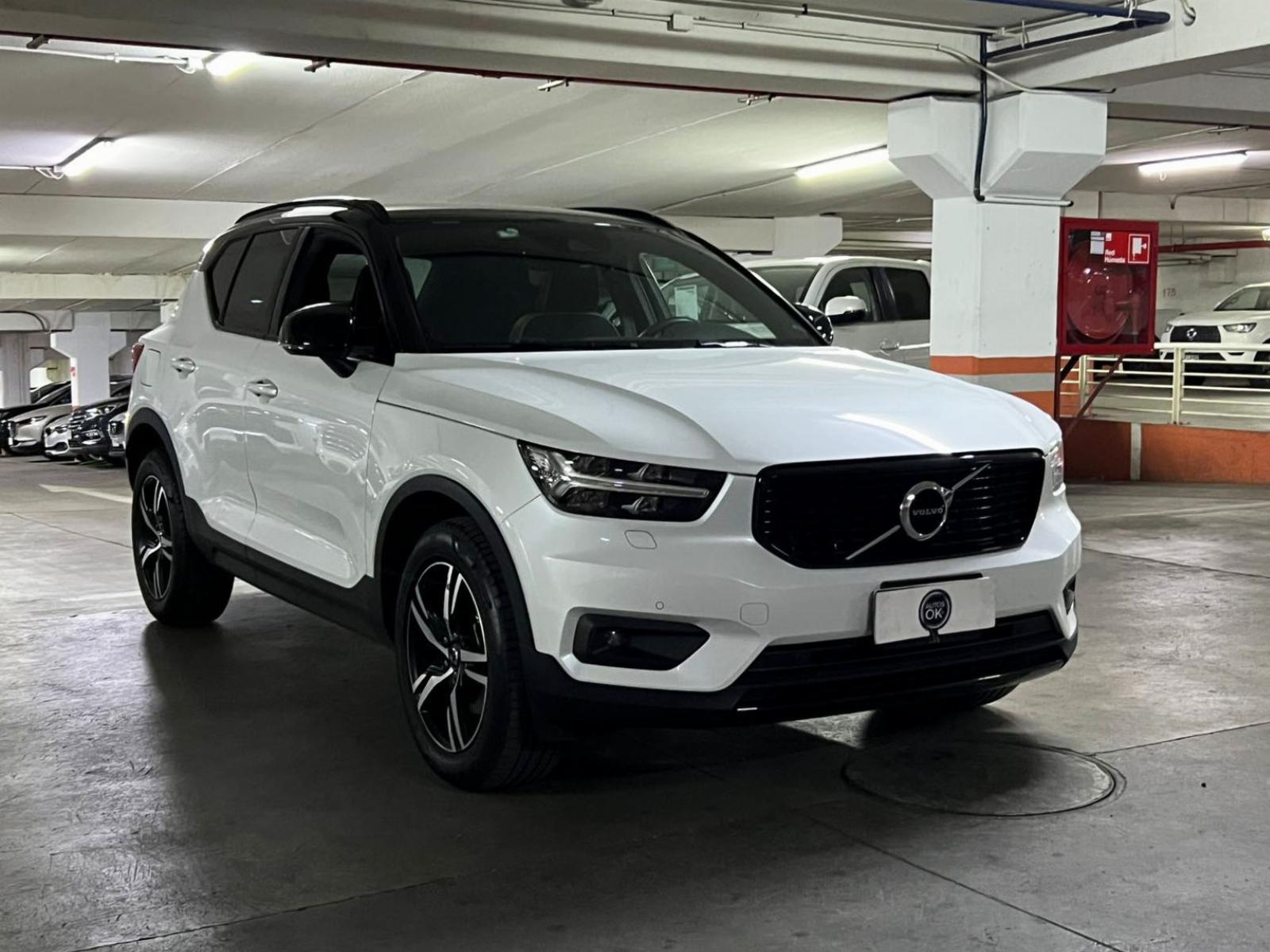 VOLVO XC40 R DESIGN T4 2020 2.0 TURBO - 