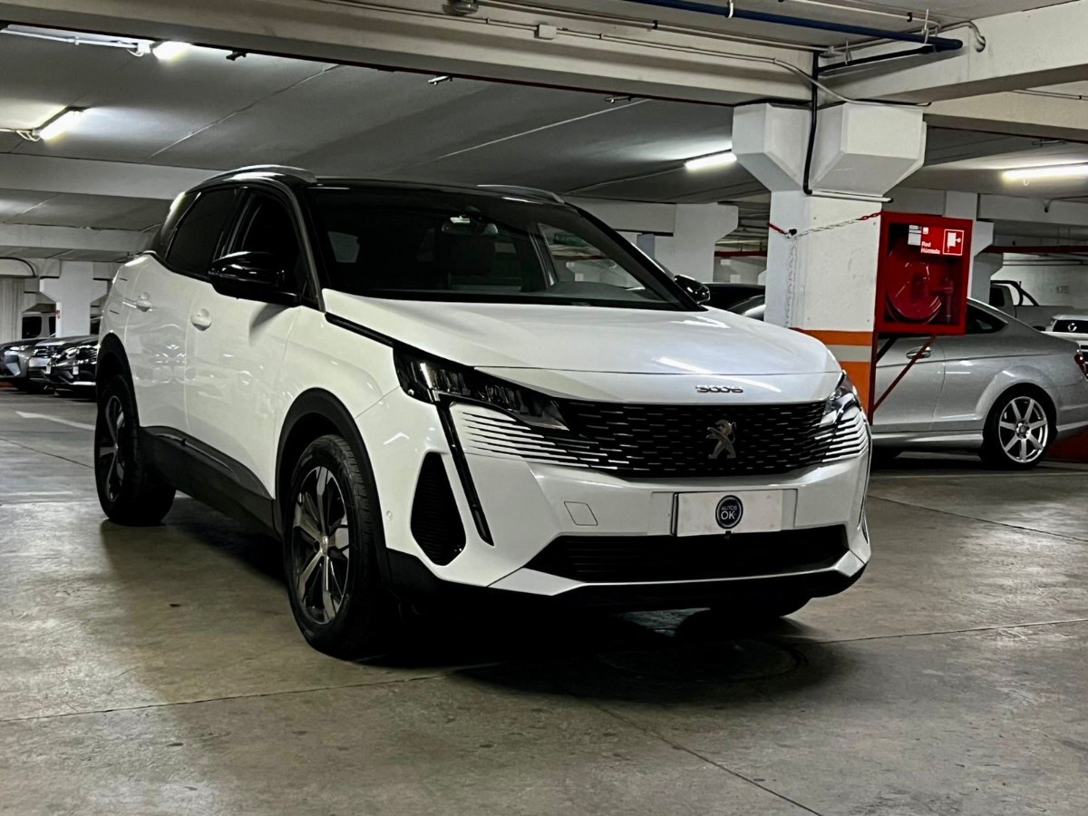 PEUGEOT 3008 ALLURE PACK 1.6 AT 2024 MANTENIMIENTO EN LA MARCA UN DUEÑO - FULL MOTOR