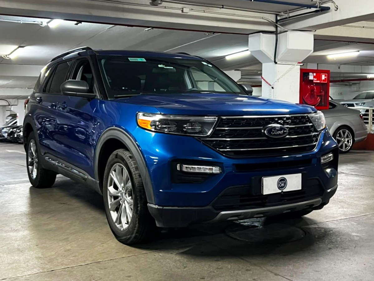 FORD EXPLORER XLT 2.3 ECOBOOST 4X4 2023 MANTENIMIENTO EN LA MARCA UN DUEÑO - FULL MOTOR