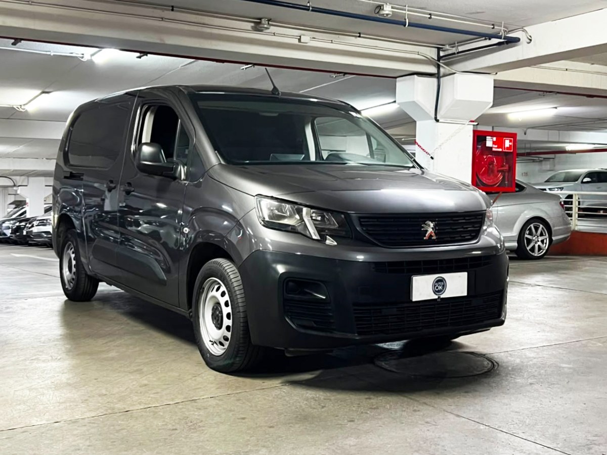 PEUGEOT PARTNER 1.5 L1 HDI DIESEL  2023 MANTENIMIENTO EN LA MARCA UN DUEÑO  - AUTOS OK
