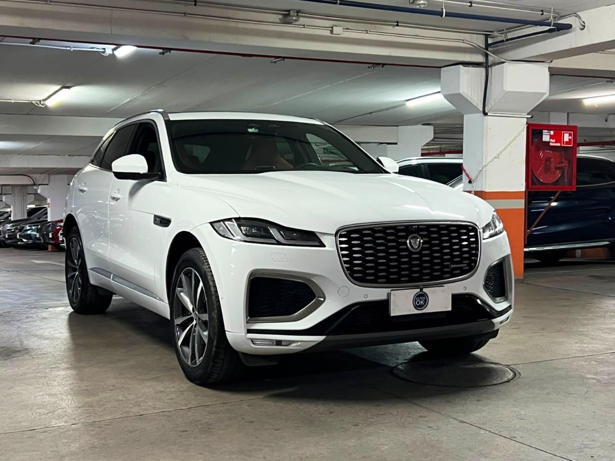 JAGUAR F-PACE   2024 ÚNICO DUEÑO - FULL MOTOR