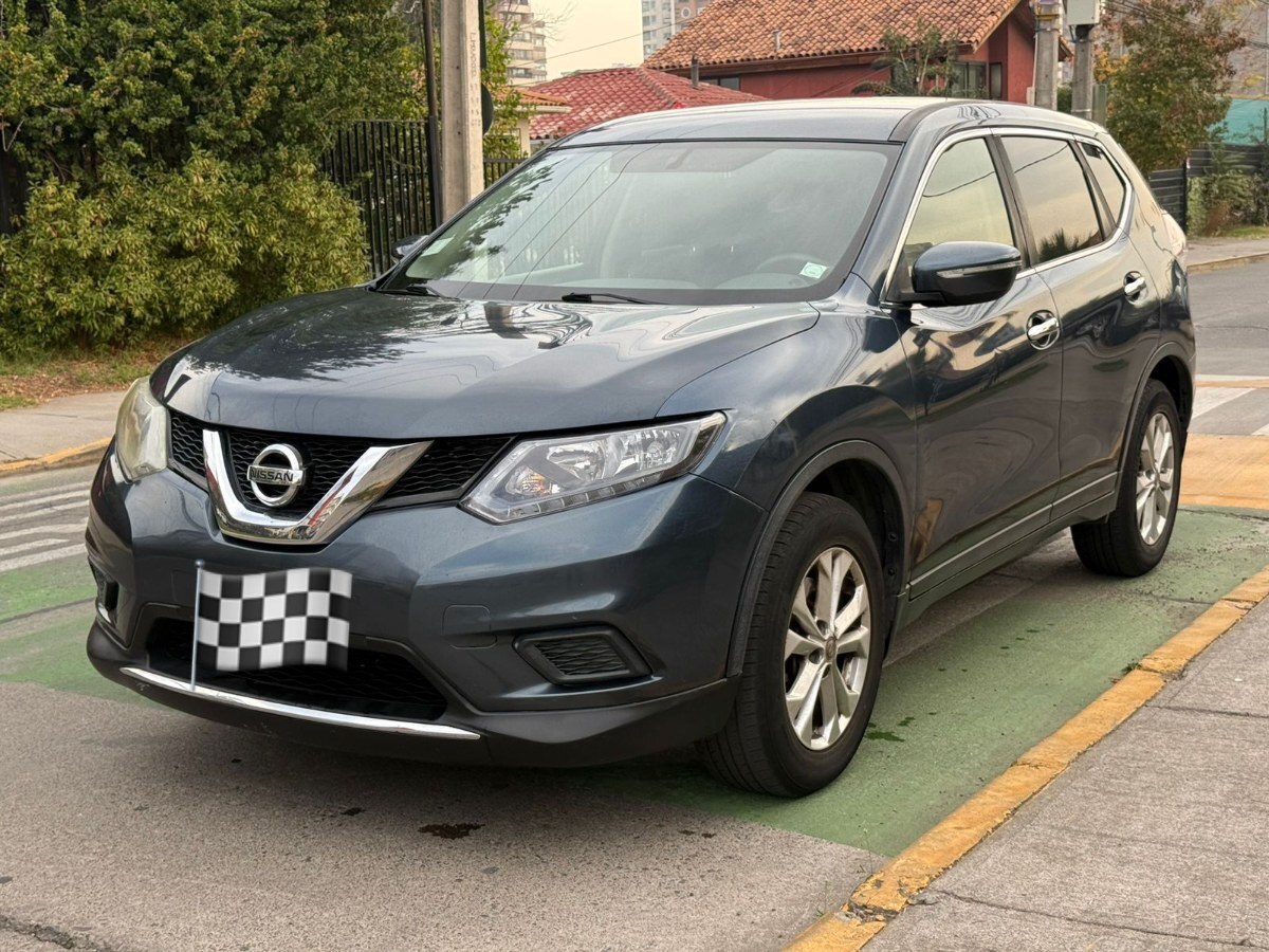 NISSAN X-TRAIL X TRAIL SENSE 2.5 AUT 2016 X TRAIL SENSE 2.5 AUT 3 CORRIDAS DE ASIENTO - FULL MOTOR