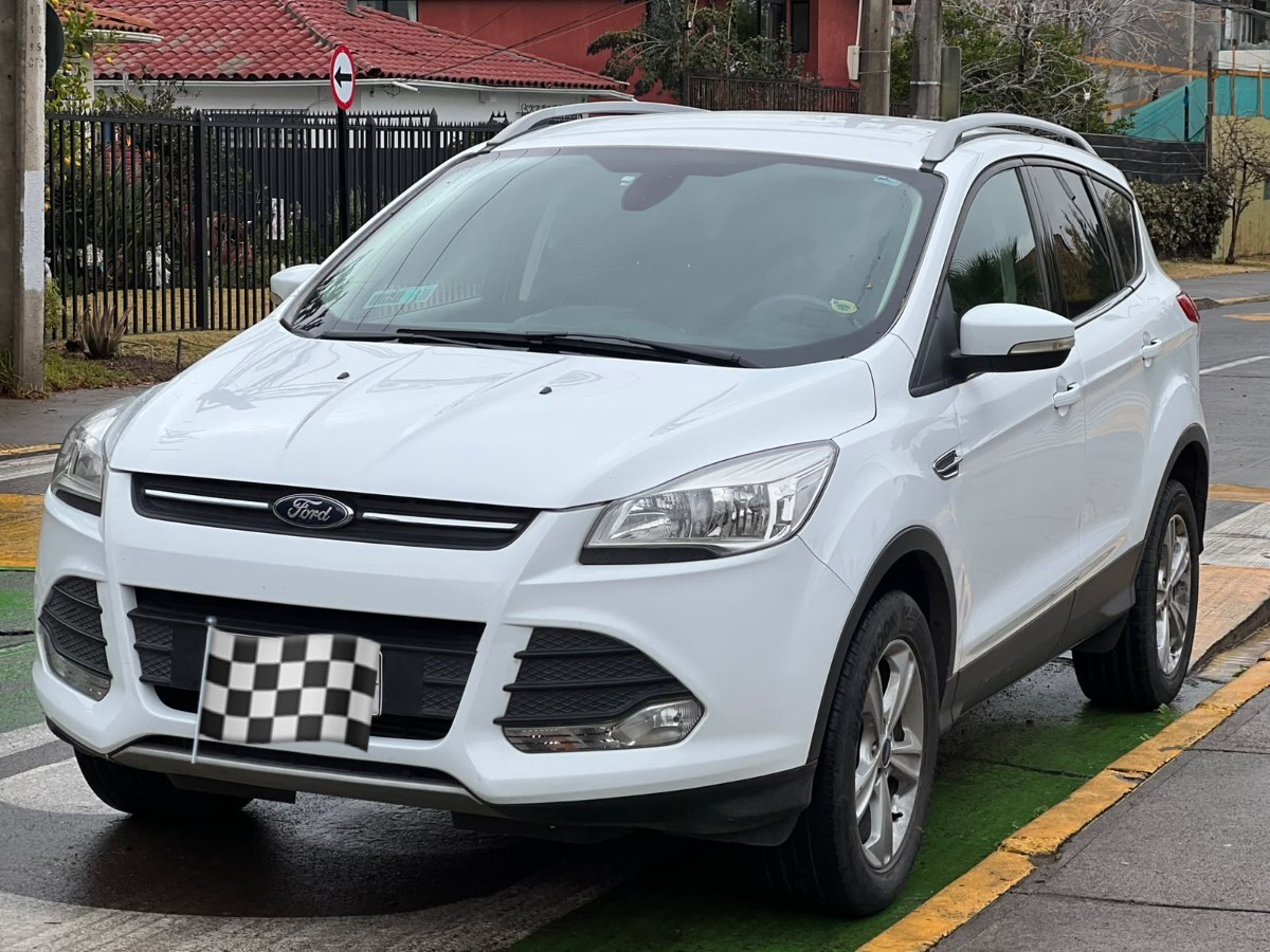 FORD ESCAPE ESCAPE 2.0 ECOBOOST 4WD AUT CUERO 2015 ESCAPE 2.0 ECOBOOST 4WD AUT CUERO - FULL MOTOR