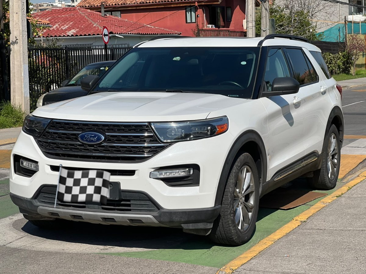 FORD EXPLORER NEW EXPLORER 2.3 XLT AUTO ECOBOOSR 2022 NEW EXPLORER 2.3 XLT AUTO ECOBOOSR - FULL MOTOR