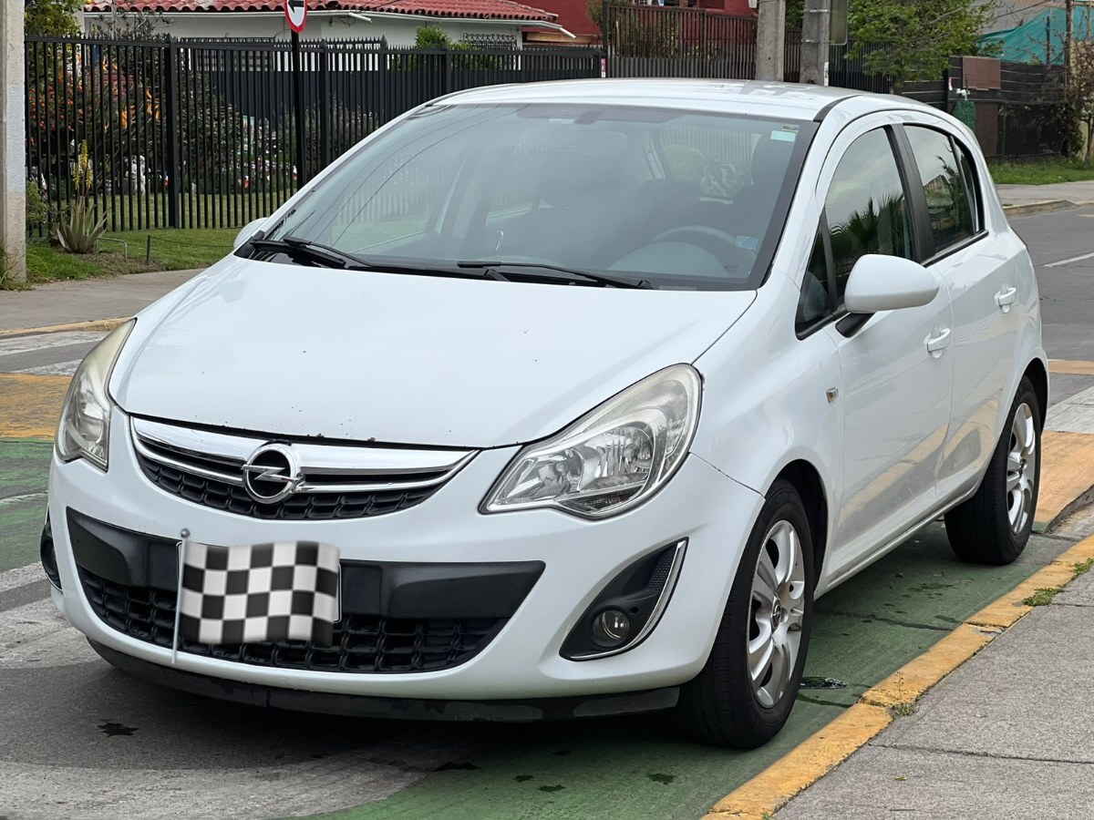 OPEL CORSA Corsa 1.4 ENJOY 4X2 MT 2013 Corsa 1.4 ENJOY 4X2 MT - FULL MOTOR