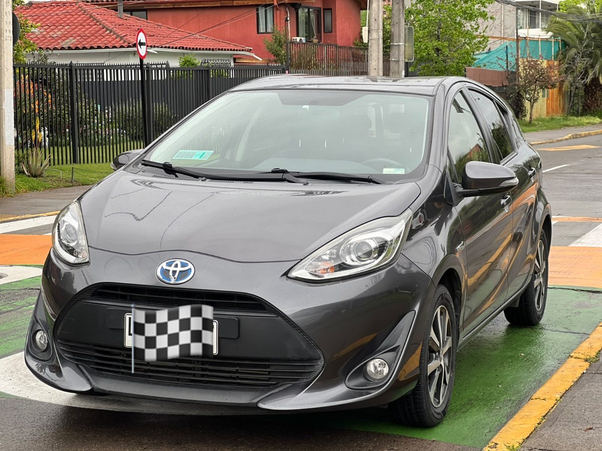 TOYOTA PRIUS PRIUS C HB 1.5 AUT HYBRID 2019 PRIUS C HB 1.5 AUT HIBRIDO - FULL MOTOR