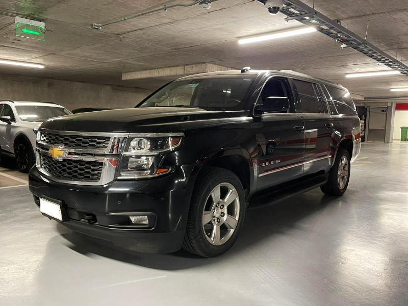CHEVROLET SUBURBAN LT 5.3 2019 TRES CORRIDAS DE ASIENTOS 4x4 - 