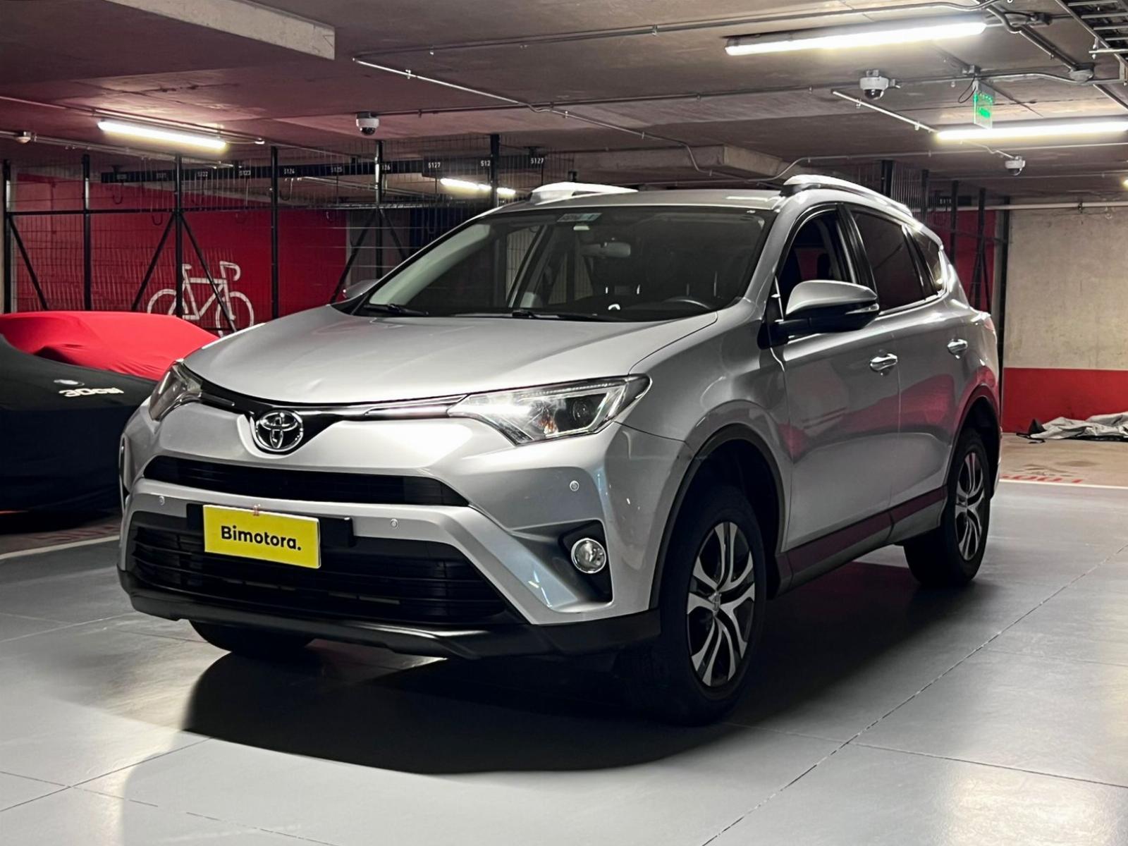 TOYOTA RAV 4 2.0 MT 2019 ÚNICO DUEÑO  - 