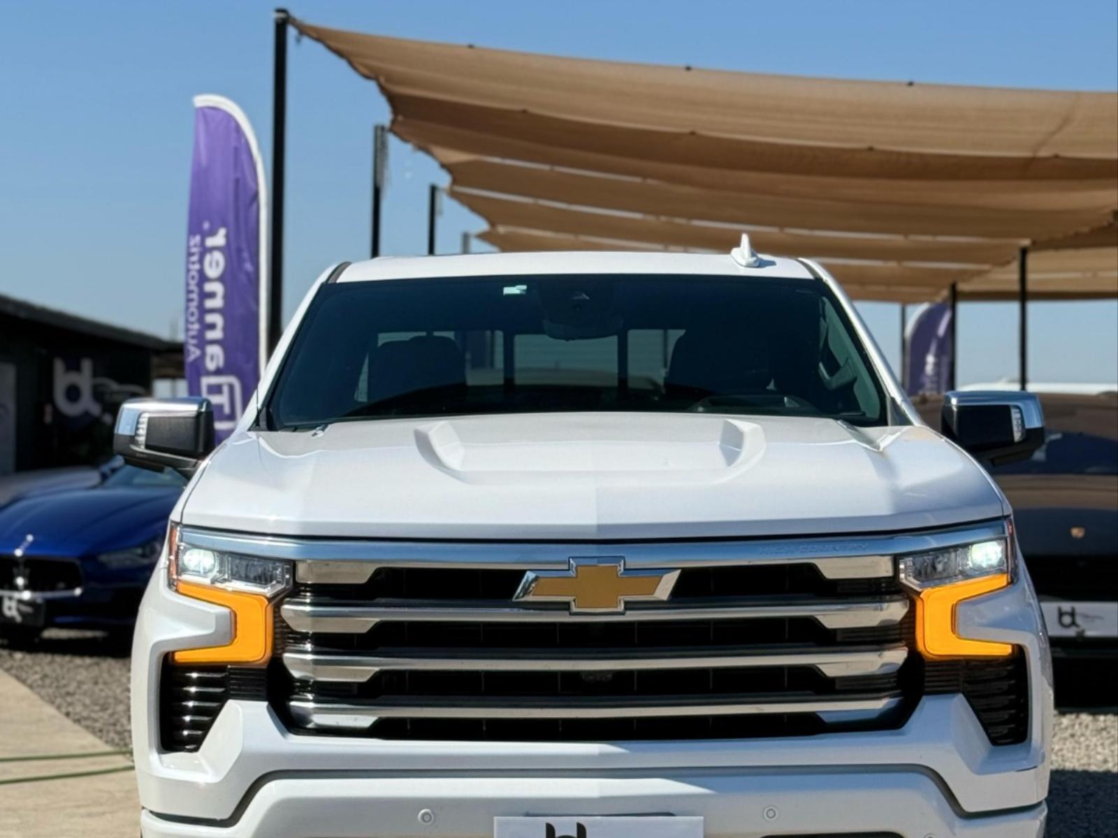 CHEVROLET SILVERADO SILVERADO HIGH COUNTRY 4X4 3.0L AUT 2024 MANTENCIONES EN LA MARCA, ÚNICO DUEÑO - 