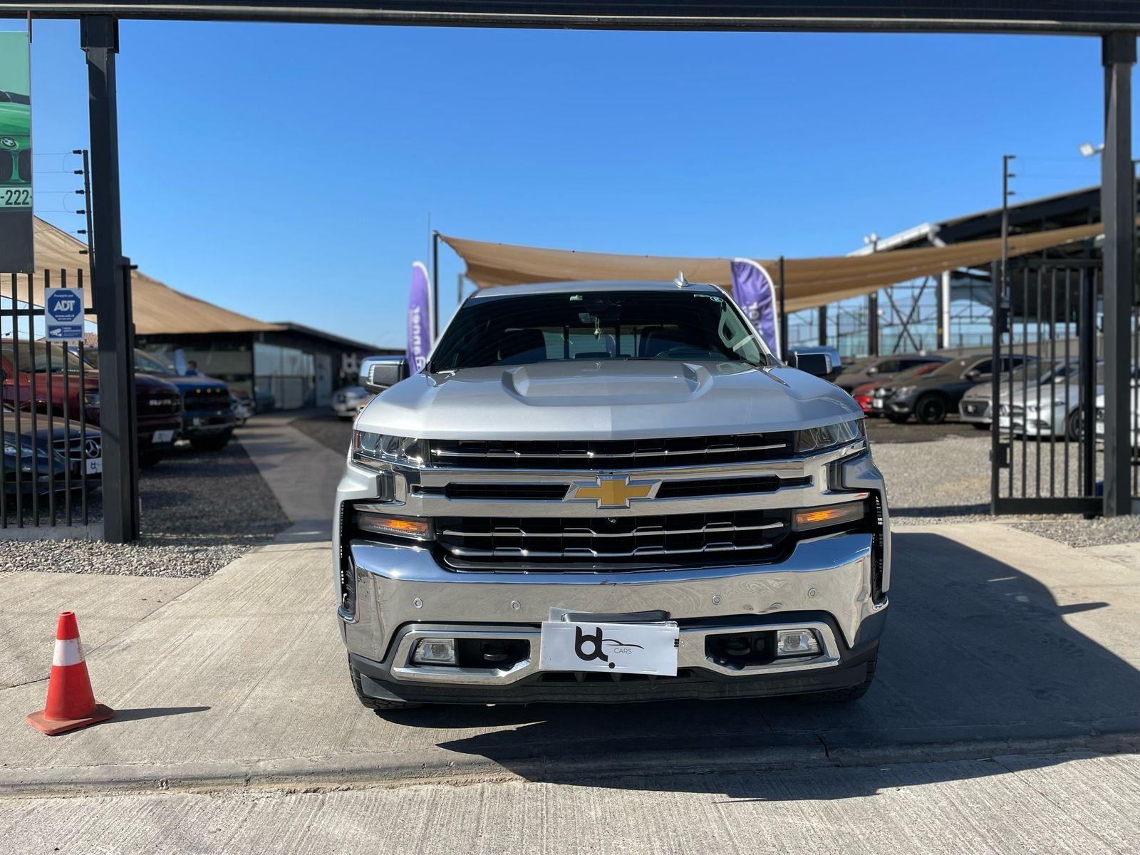 CHEVROLET SILVERADO CHEVROLET SILVERADO CC LTZ 4X4 3.0 AUT 2021 ÚNICO DUEÑO, DOS LLAVES  - 