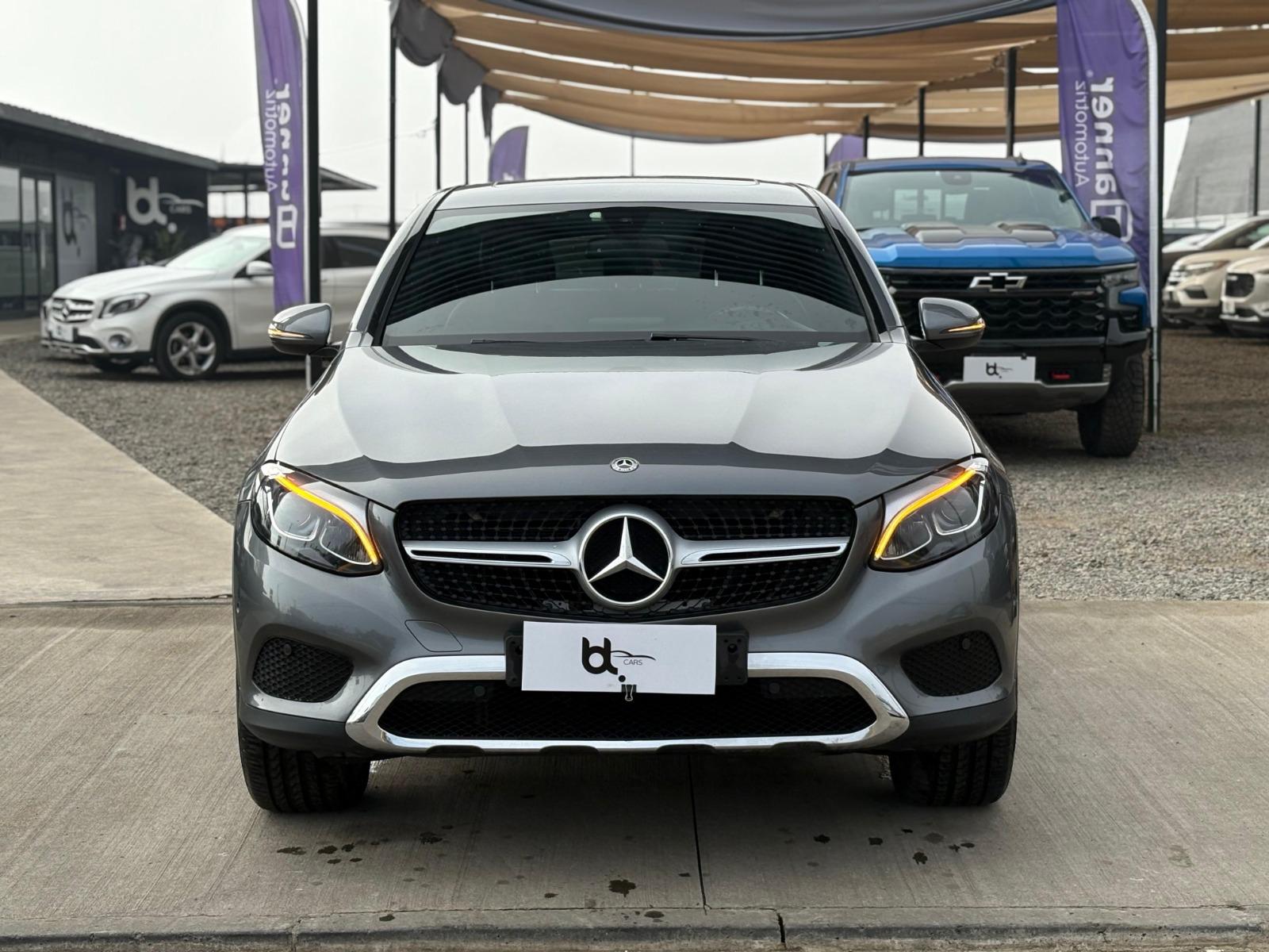 MERCEDES-BENZ GLC 250 DC 2.1 2019 DOCUMENTACIÓN AL DÍA, PERFECTO ESTADO, DOS LLAVES  - 