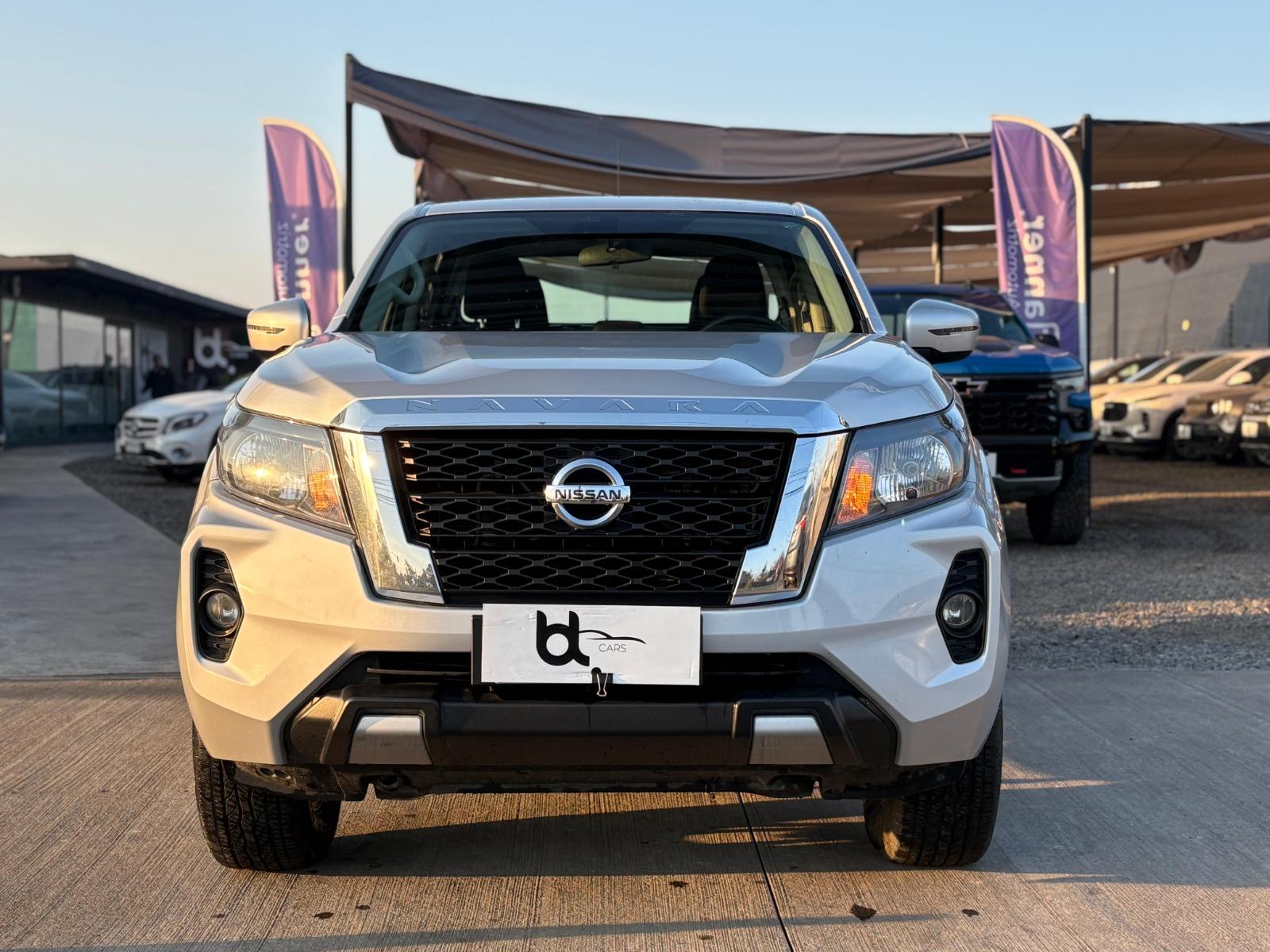 NISSAN NAVARA D CAB 2.3 2022 DOCUMENTACIÓN AL DÍA, EXCELENTE ESTADO, MANTENCION - 