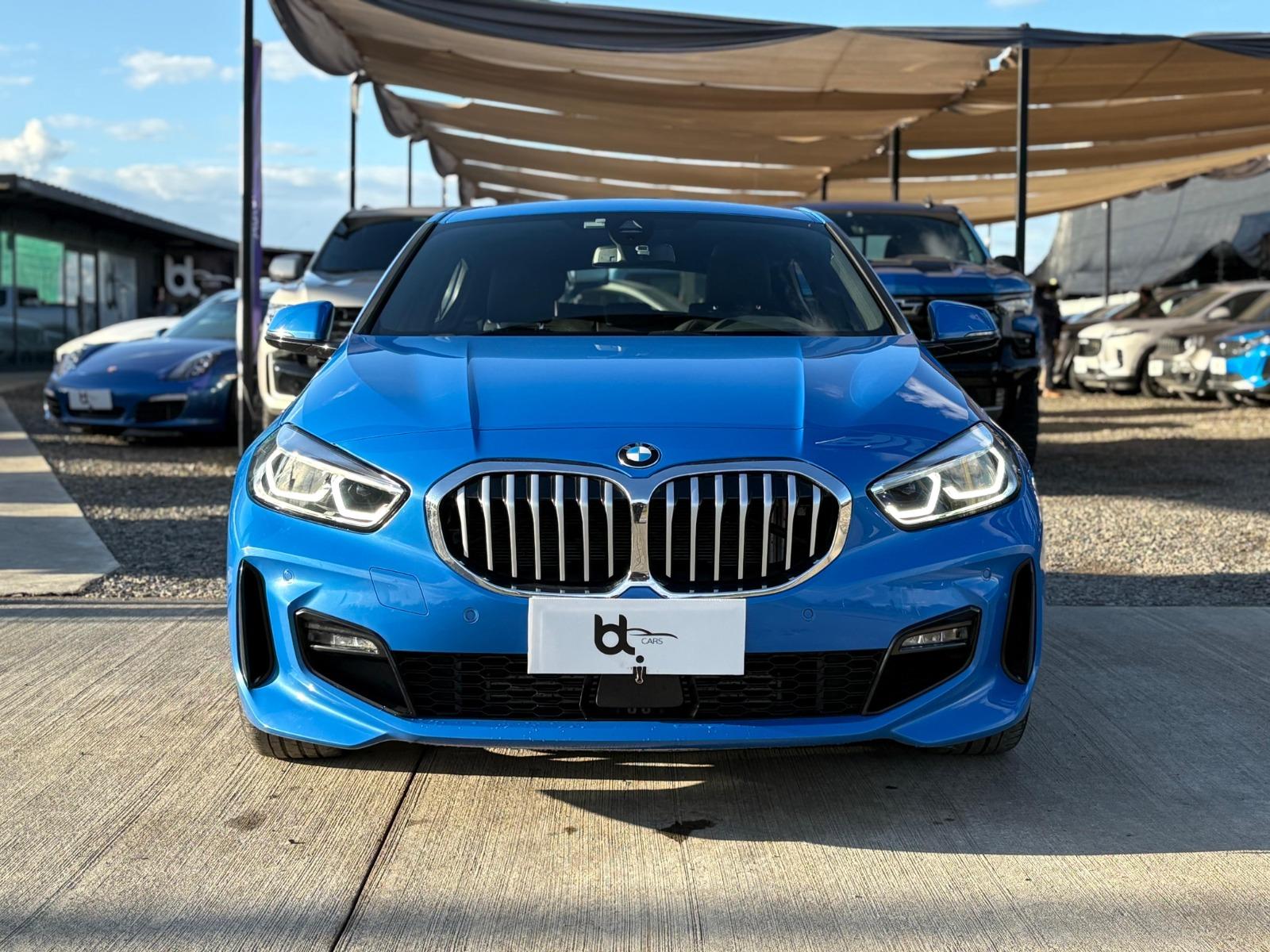 BMW 118I HATCHBACK 1.5 AUT 2024 DOCUMENTACIÓN AL DÍA, MANTENCIONES EN LA MARCA, DO - 