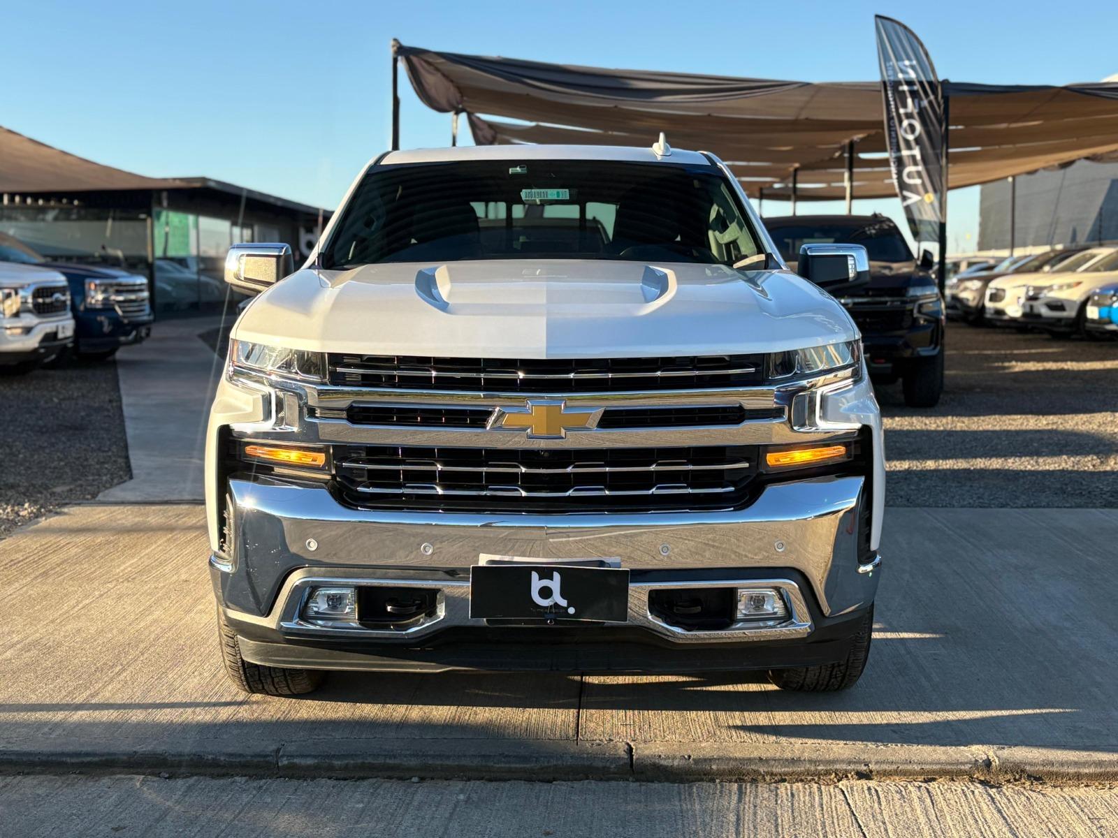 CHEVROLET SILVERADO LTZ 5.3 2021 DOCUMENTACIÓN AL DÍA, ÚNICO DUEÑO, DOS LLAVES - FULL MOTOR
