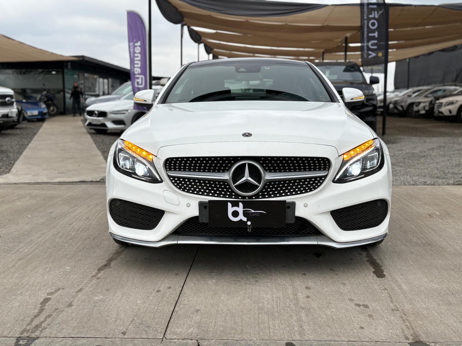 MERCEDES-BENZ C300  2018 MANTENCIONES EN LA MARCA, ÚNICO DUEÑO - 