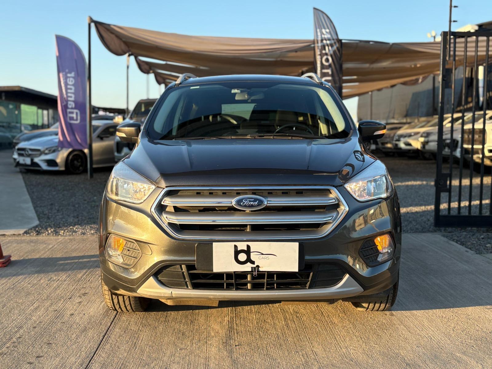 FORD ESCAPE  SUV 2.5 AUT 2020 DOCUMENTACIÓN AL DÍA, DOS LLAVES  - 