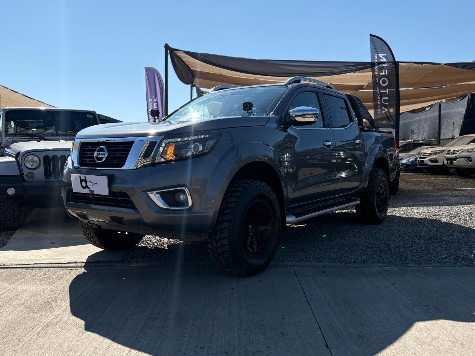 NISSAN NP300 NAVARA DCAB LE 4X4 2.3 AUT 2020 DOCUMENTACIÓN AL DÍA, DOS LLAVES - FULL MOTOR