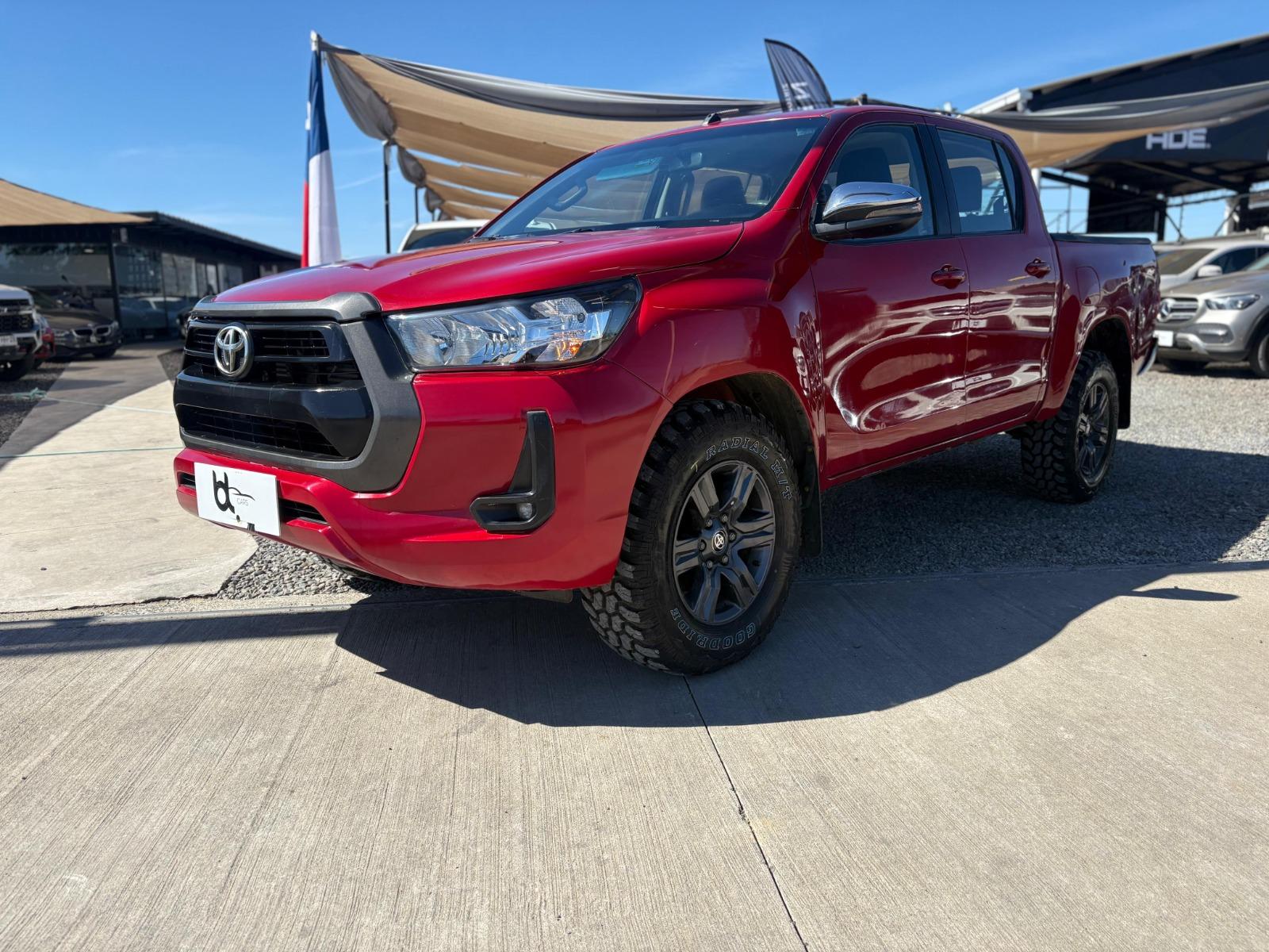 TOYOTA HILUX DCAB TDI 4X4 2.8 2023 DOCUMENTACIÓN AL DÍA - 