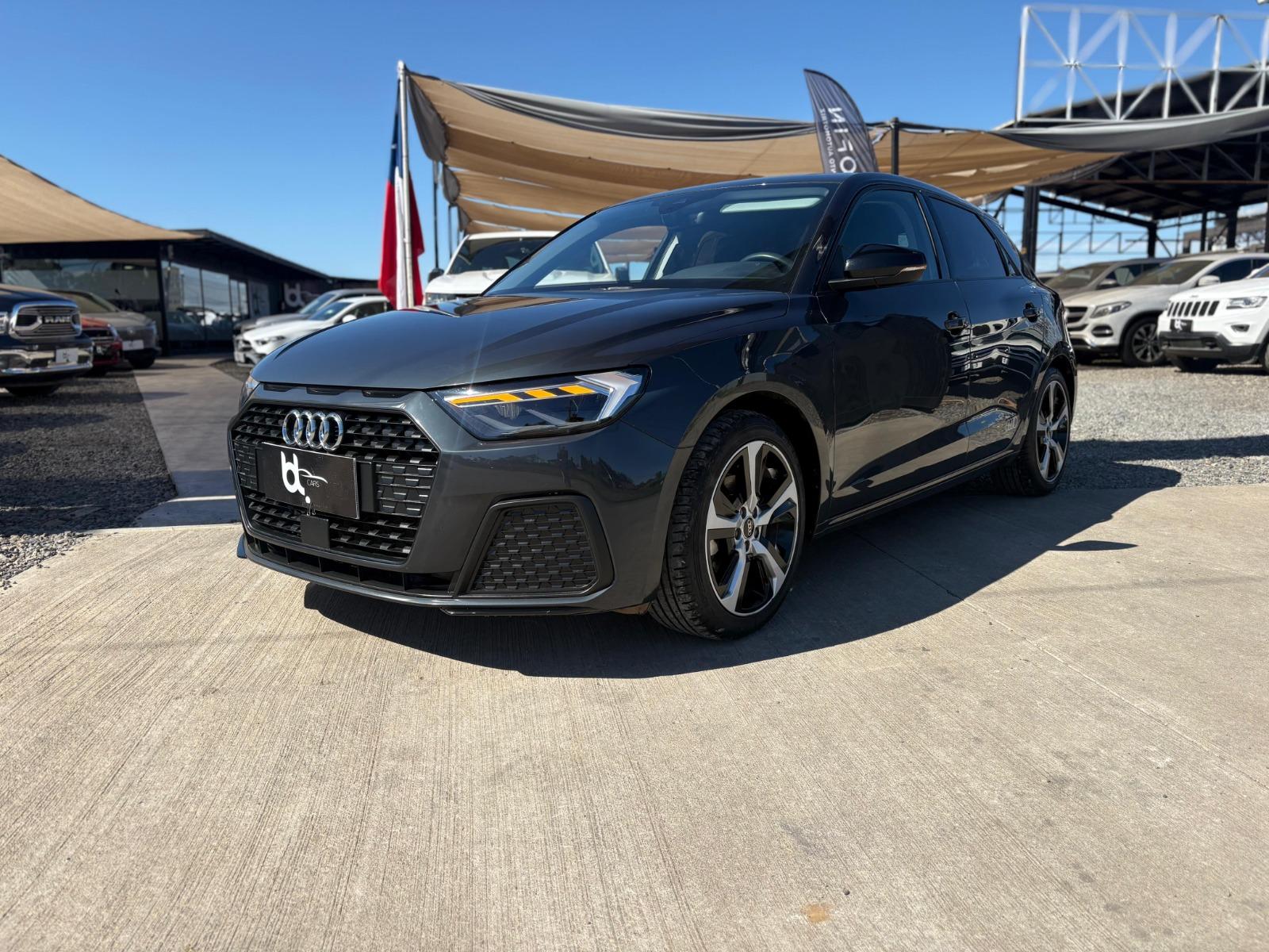 AUDI A1 SPORTBACK 30 TFSI 1.0 2023 MANTENCIONES EN LA MARCA, DOS LLAVES - FULL MOTOR