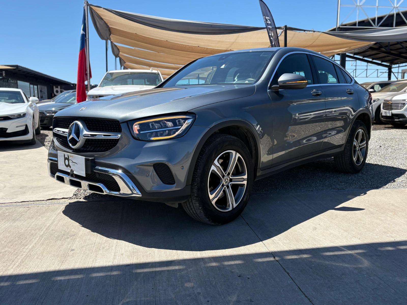 MERCEDES-BENZ GLC 200 COUPE 2.0 2023 ÚNICO DUEÑO, MANTENCIONES EN LA MARCA, DOS LLAVES - FULL MOTOR
