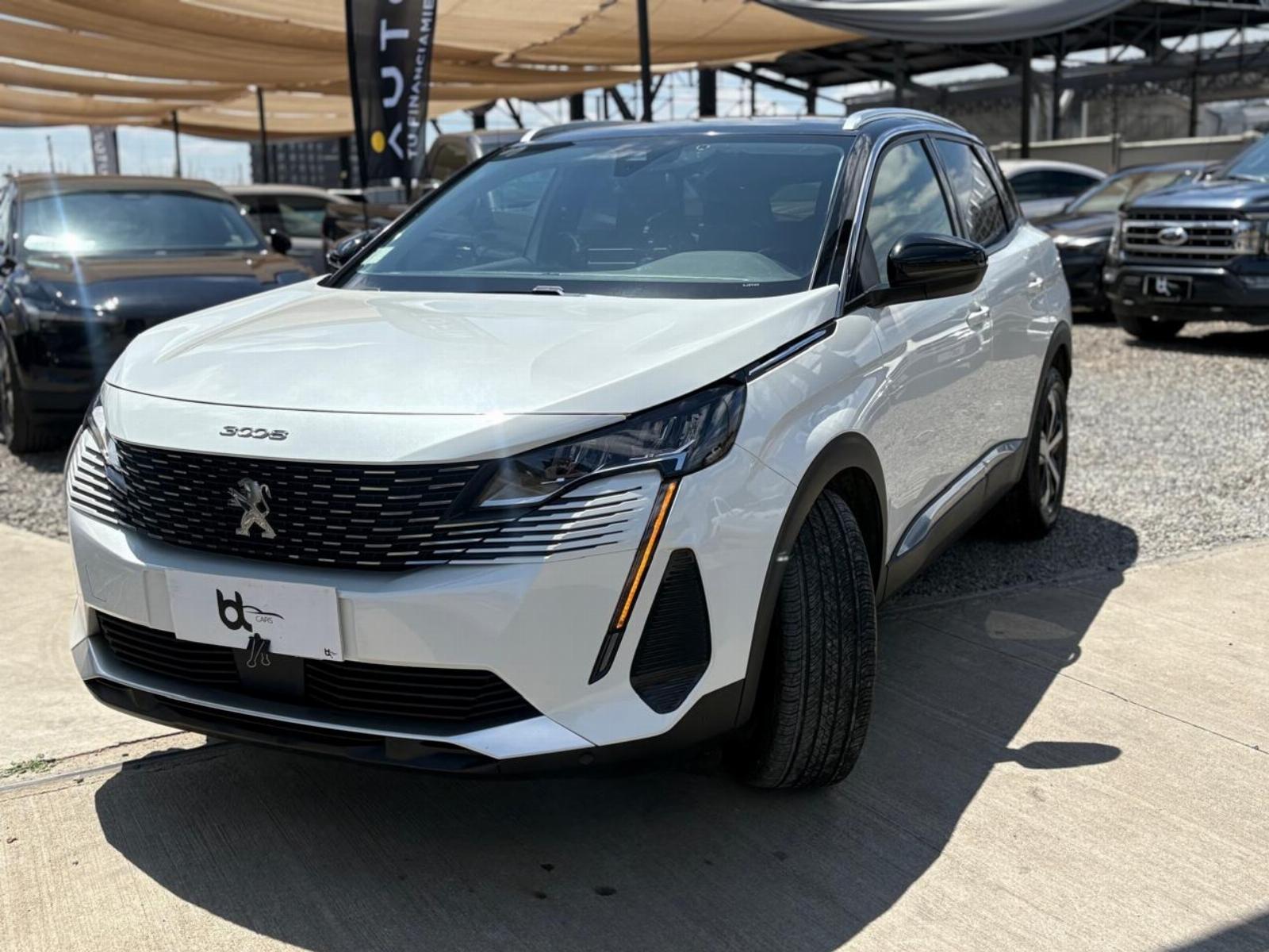 PEUGEOT 3008 1.5 ACTIVE BLUE HDI 130 EAT8 2023 ÚNICO DUEÑO, DOS LLAVES, MANTENCIONES EN LA MARCA - FULL MOTOR