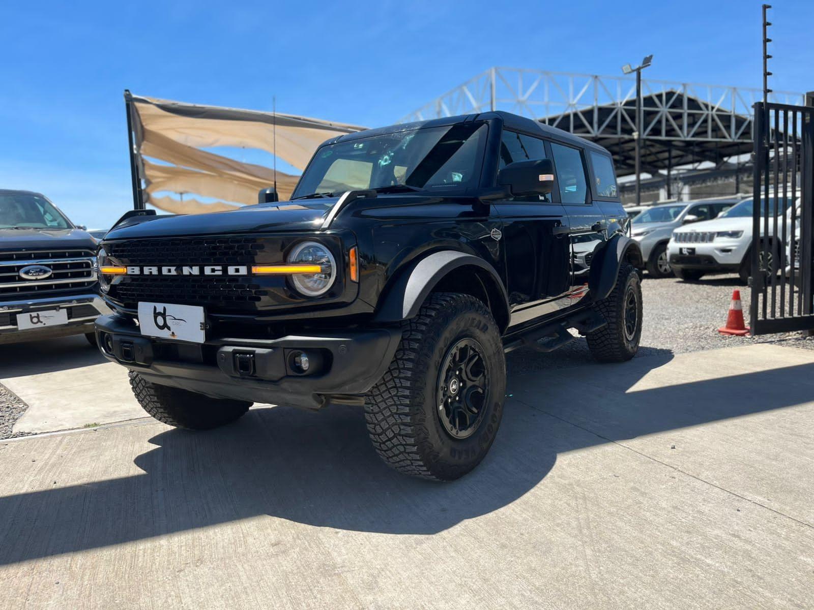 FORD BRONCO BRONCO WILDTRAK 4 2.7 2024 ÚNICO DUEÑO, MANTENCIONES EN LA MARCA, DOS LLAVES - FULL MOTOR