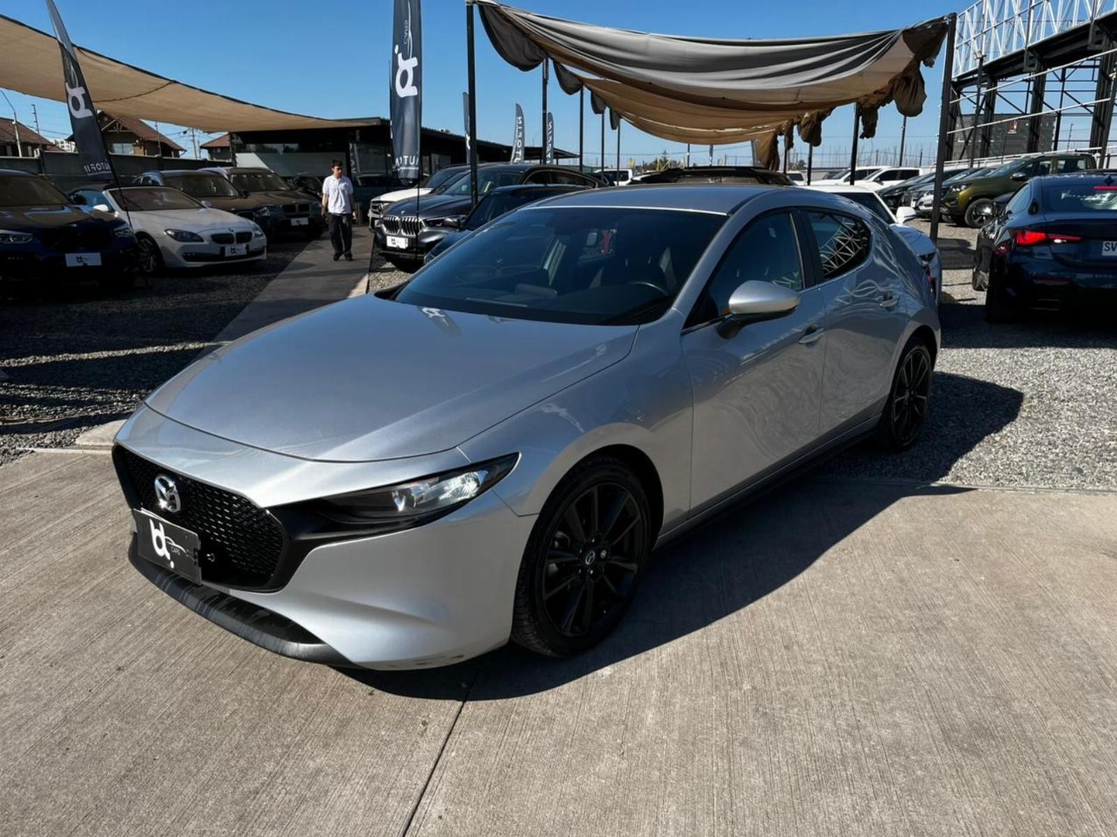 MAZDA 3 SPORT V7 MT 2023 FABULOSO ESTADO - DOCUMENTACIÓN AL DÍA - 2 LLAVES - FULL MOTOR