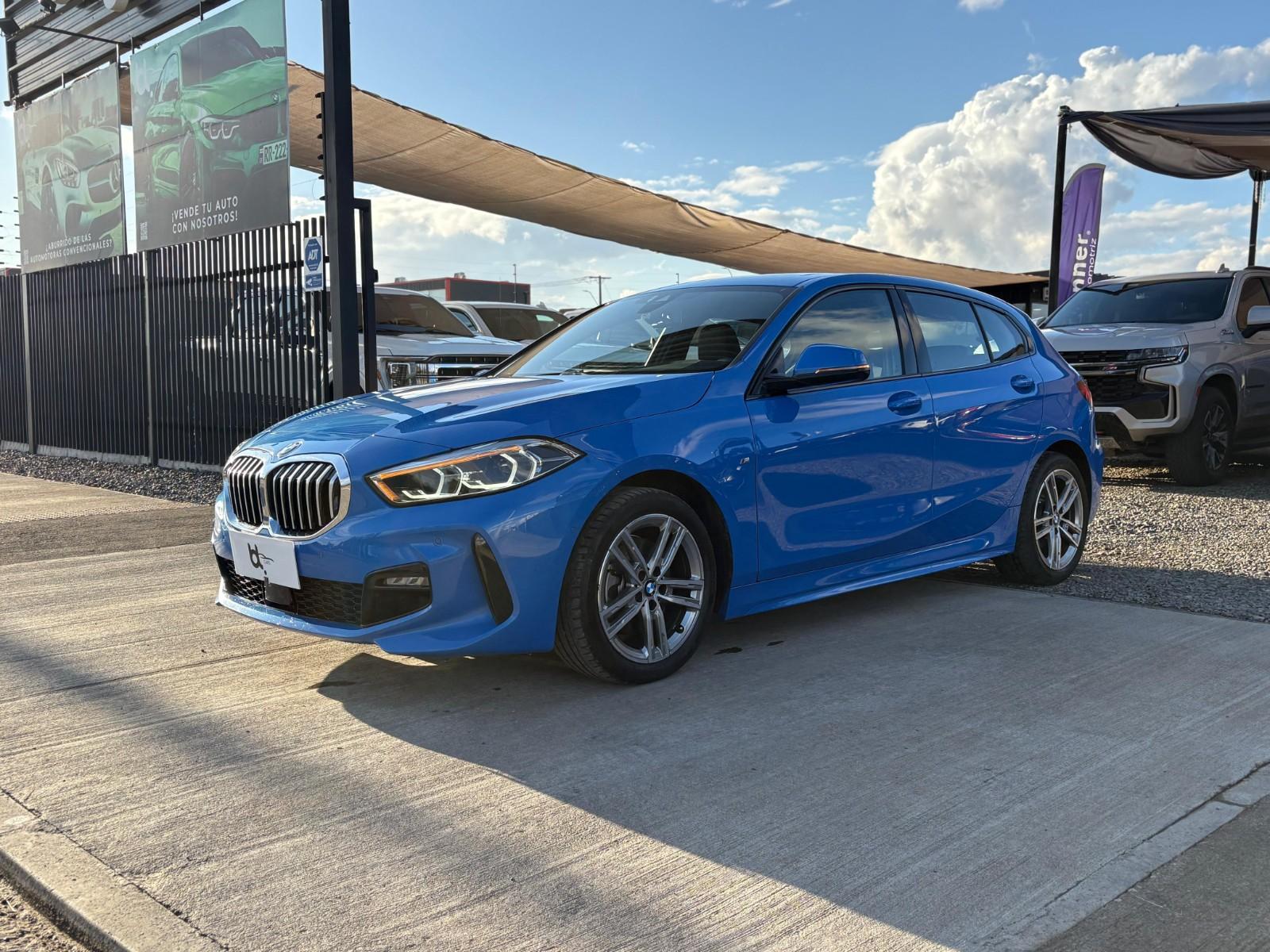 BMW 118I HATCHBACK 1.5 2024 MANTENCIONES EN LA MARCA, DOS LLAVES - FULL MOTOR