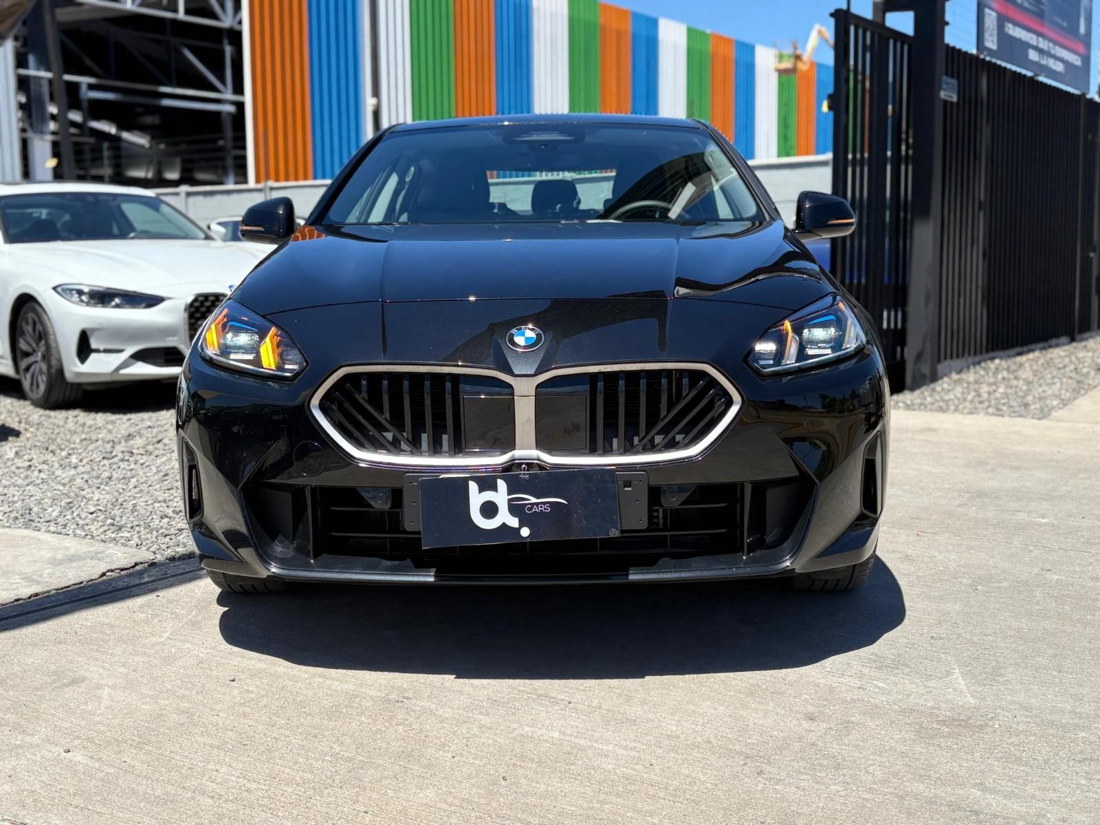 BMW 218 218 GRAN COUPE 1.5 AUT 2026 MANTENCIONES EN LA MARCA, DOS LLAVES - FULL MOTOR