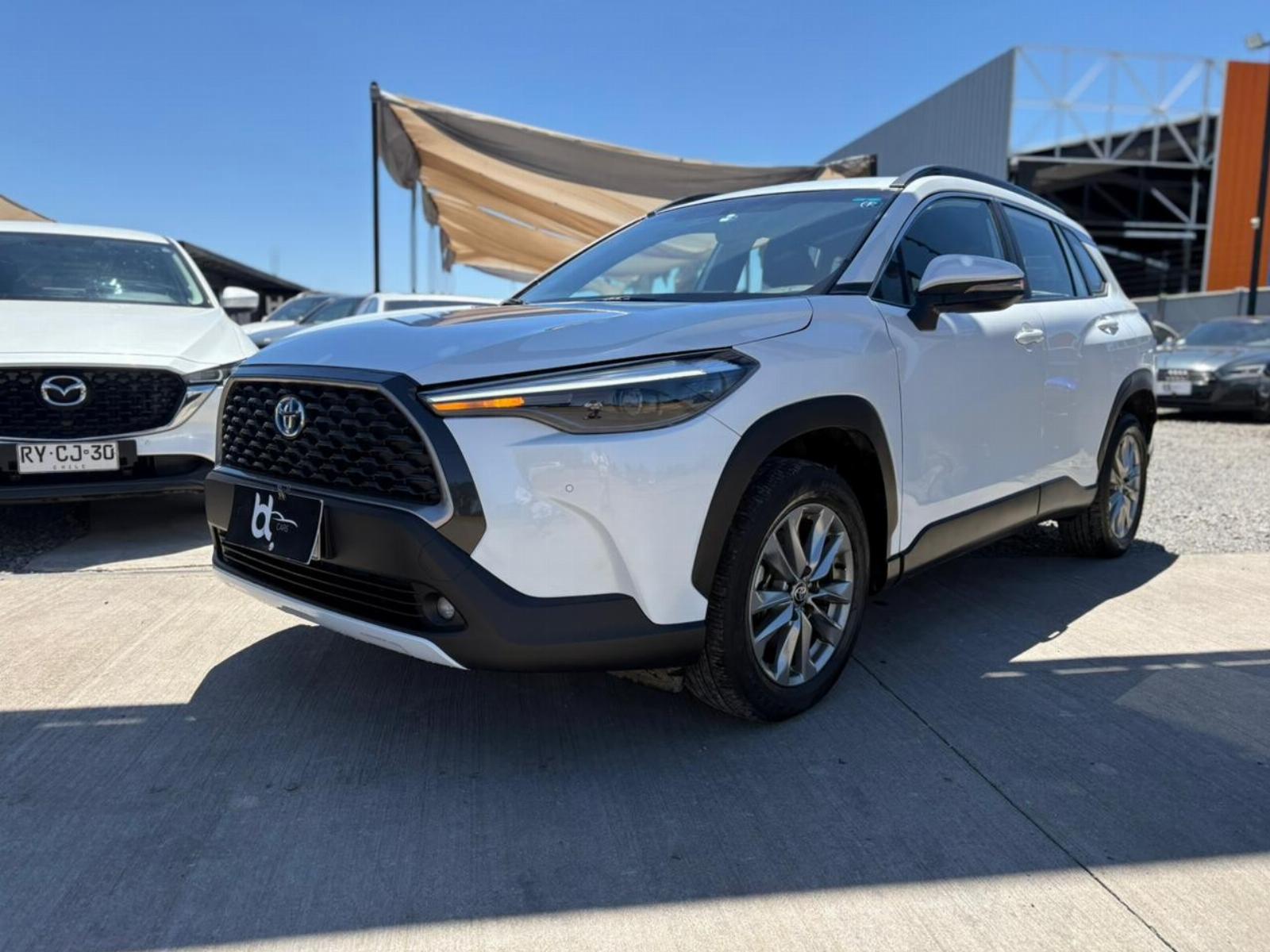 TOYOTA COROLLA CROSS 1.8 2022 ÚNICO DUEÑO, MANTENCIONES EN LA MARCA, DOS LLAVES - FULL MOTOR