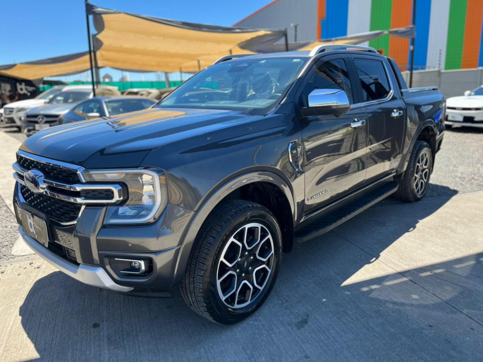 FORD RANGER LIMITED 4X4 3.0 2024 DOCUMENTACION AL DIA, EXCELENTE ESTADO, MANTENCION - FULL MOTOR