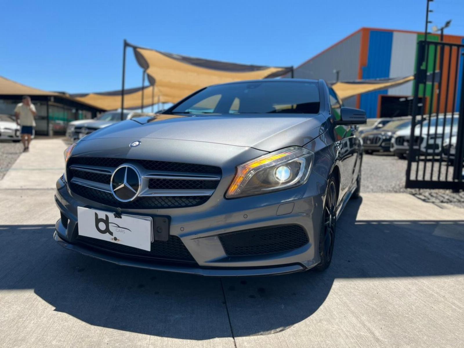 MERCEDES-BENZ A200 2016 DOCUMENTACIÒN AL DIA, 2 LLAVES - FULL MOTOR