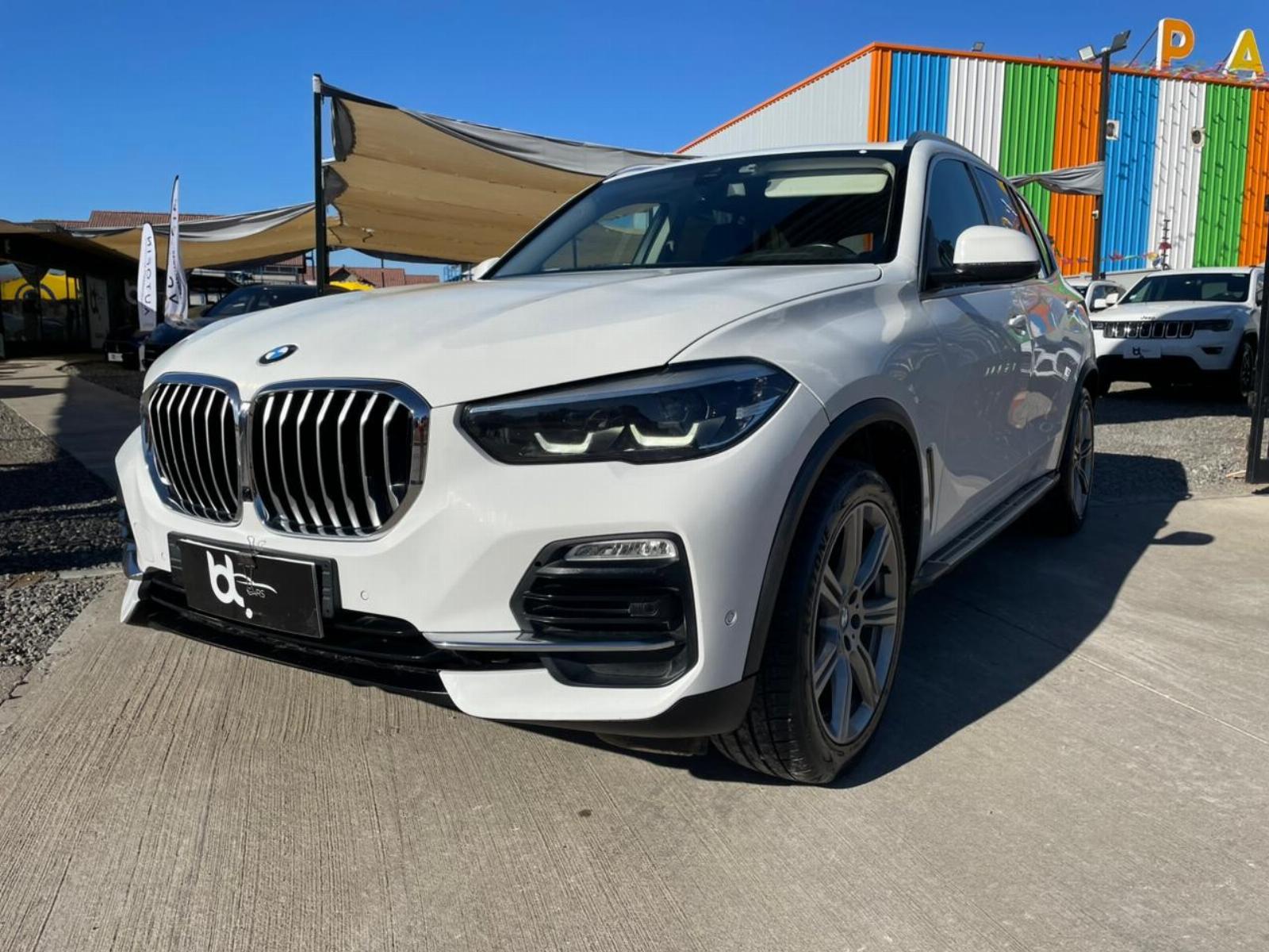 BMW X5 XDRIVE 3.D AUT 2019 GRAN ESTADO DOCUMENTACIÓN AL DÍA, DOS LLAVES - FULL MOTOR