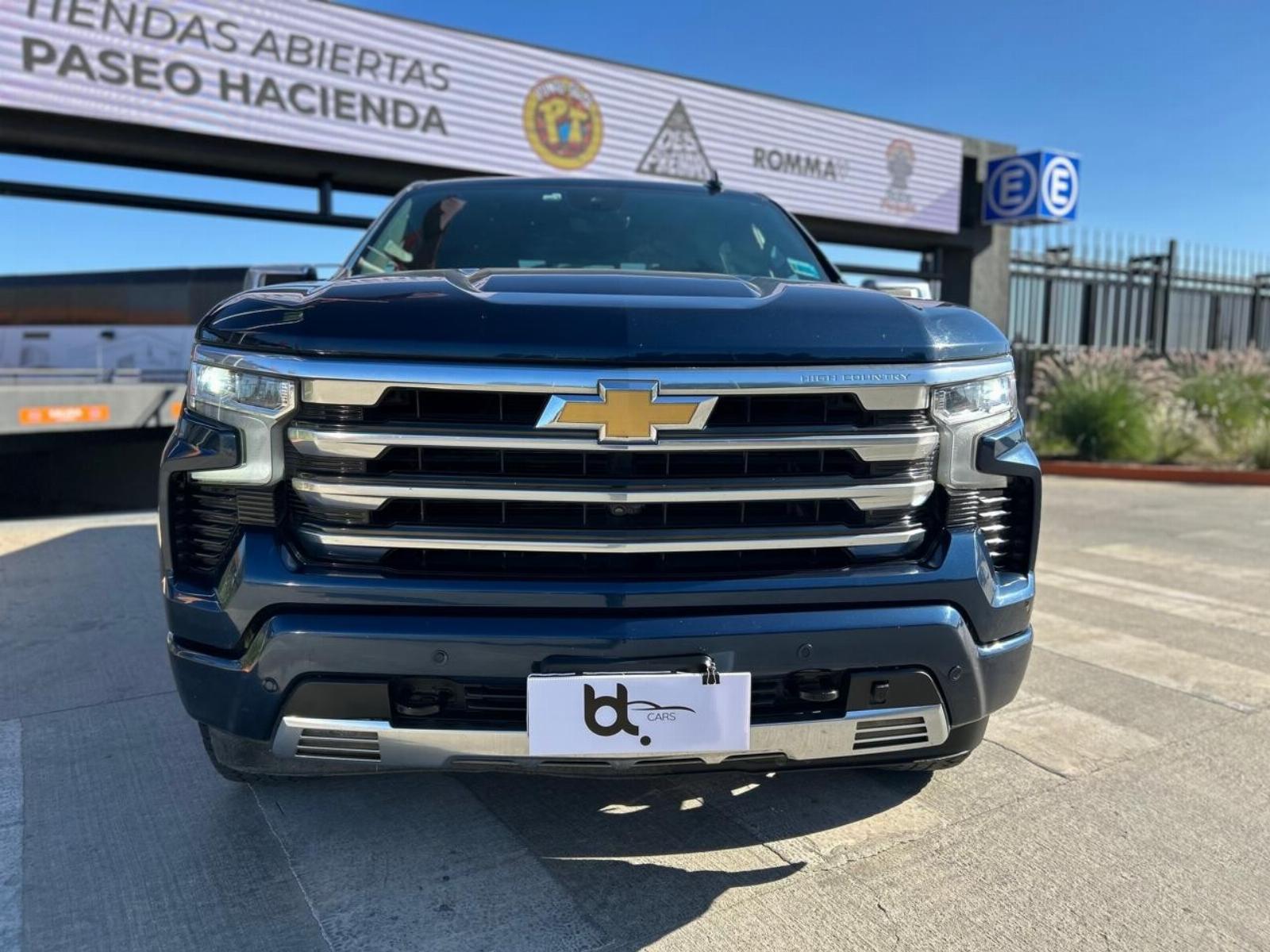 CHEVROLET SILVERADO 3.0 AT 4X4 2023 MANTENCIONES EN LA MARCA - FULL MOTOR