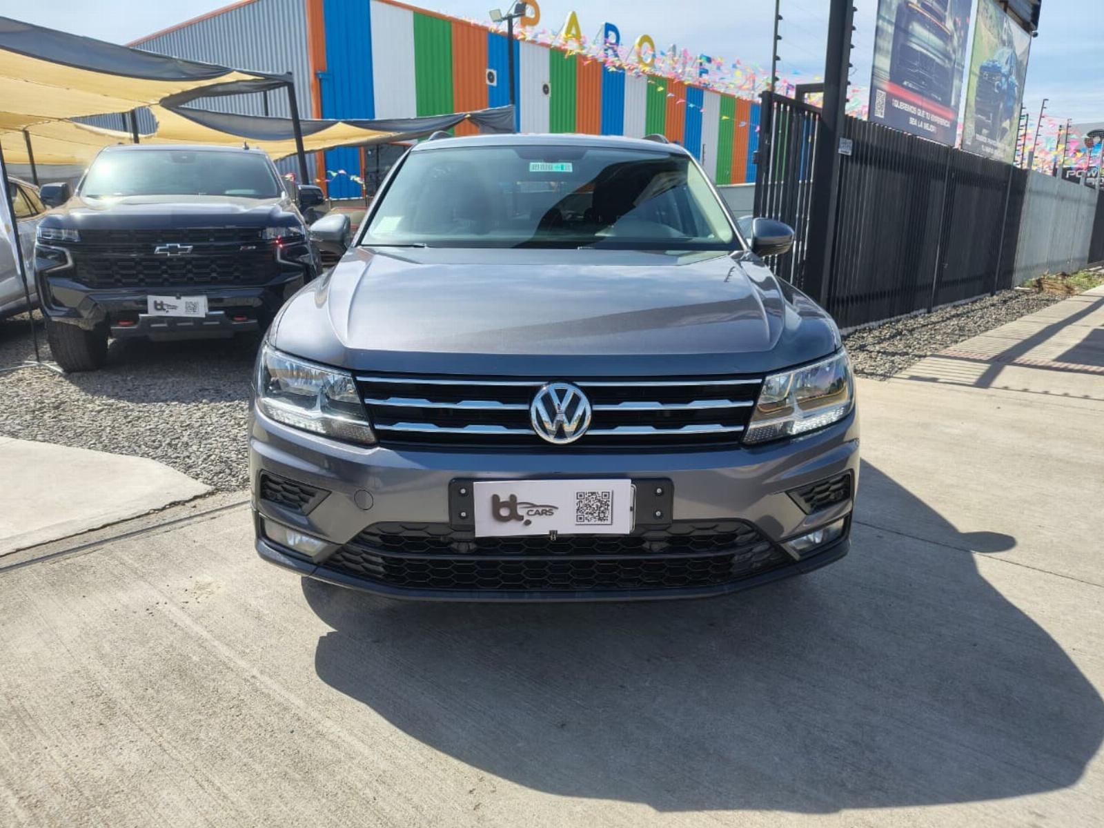 VOLKSWAGEN TIGUAN TSI 1.4 2018 DOCUMENTACIÓN AL DÍA, DOS LLAVES, EXCELENTE ESTADO - FULL MOTOR