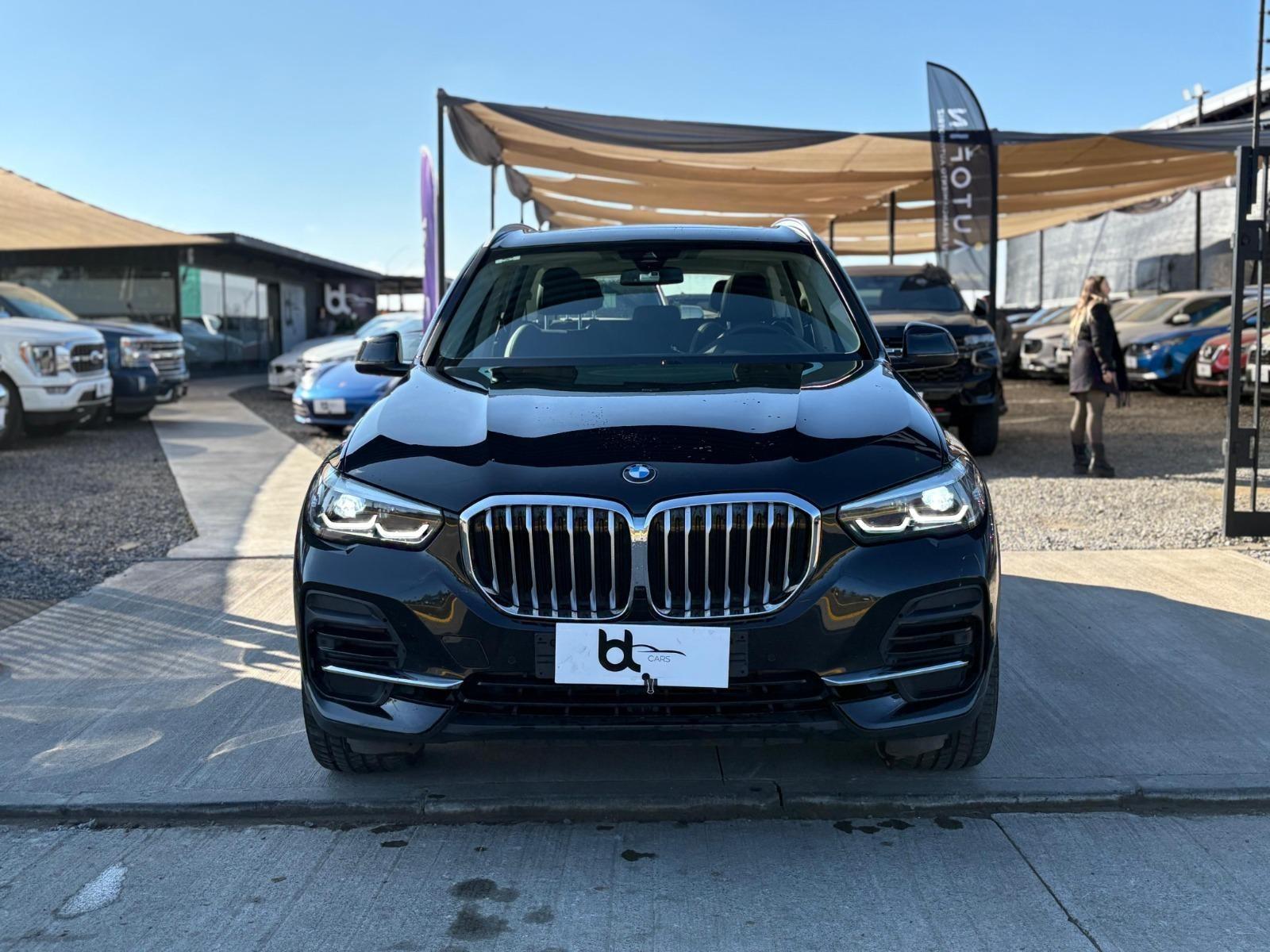 BMW X5 X5 XDRIVE30D 4X4 3.0 AT 2023 MANTENCIONES EN LA MARCA - FULL MOTOR