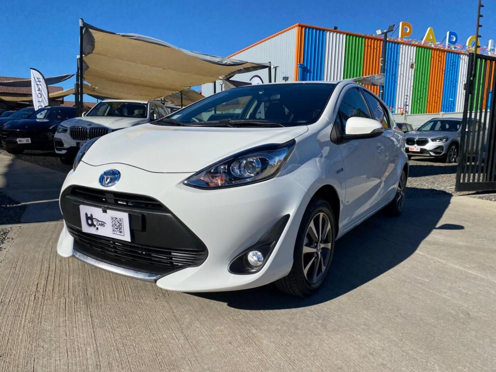 TOYOTA PRIUS C HB 1.5 2021 EXCELENTE ESTADO - MANTENCIONES AL DIA - DOS LLAVE - FULL MOTOR