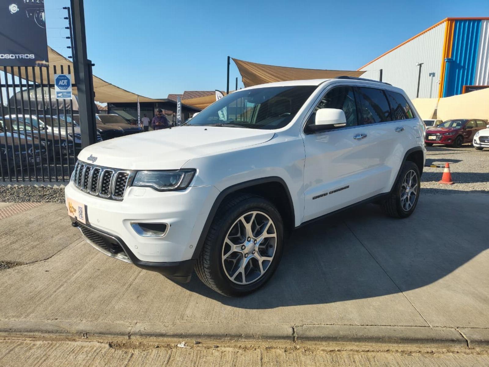 JEEP GRAND CHEROKEE LIMITED 3.6 AUT 4X4 2021 DOCUMENTACIÓN AL DIA,DOS LLAVES - FULL MOTOR